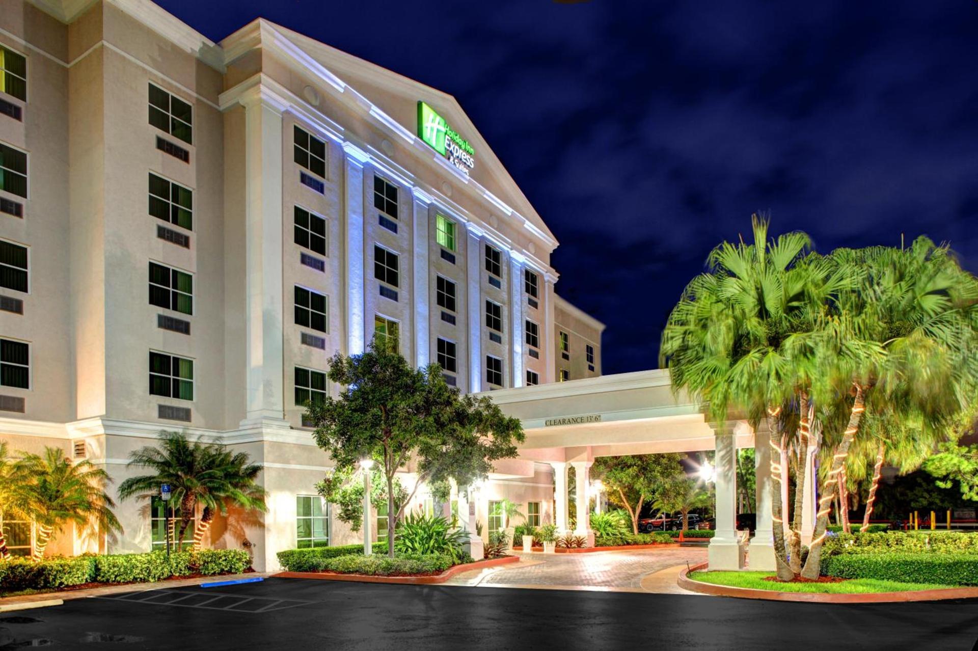 Holiday Inn Express & Suites Miami Kendall by IHG photo 9