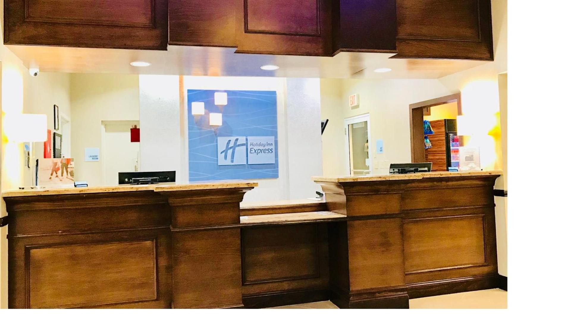 Holiday Inn Express & Suites Miami Kendall by IHG photo 28