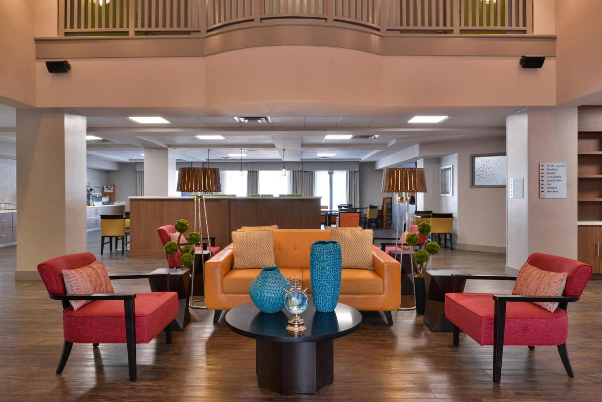 Holiday Inn Express & Suites Austin North Central by IHG photo 9
