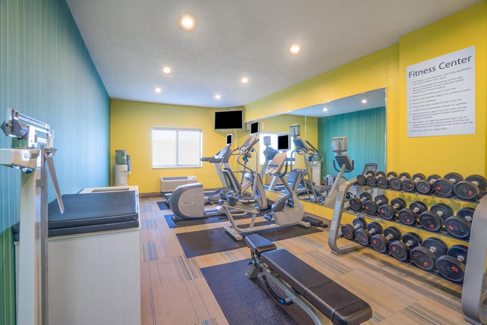 Holiday Inn Express Hotel Howe / Sturgis by IHG photo 19