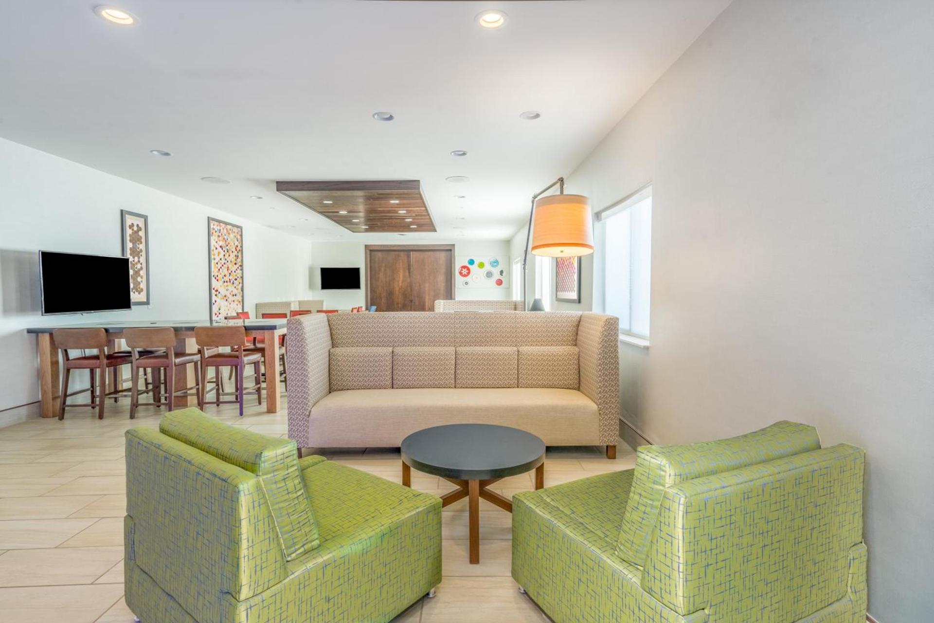 Holiday Inn Express Hotel Howe / Sturgis by IHG photo 18