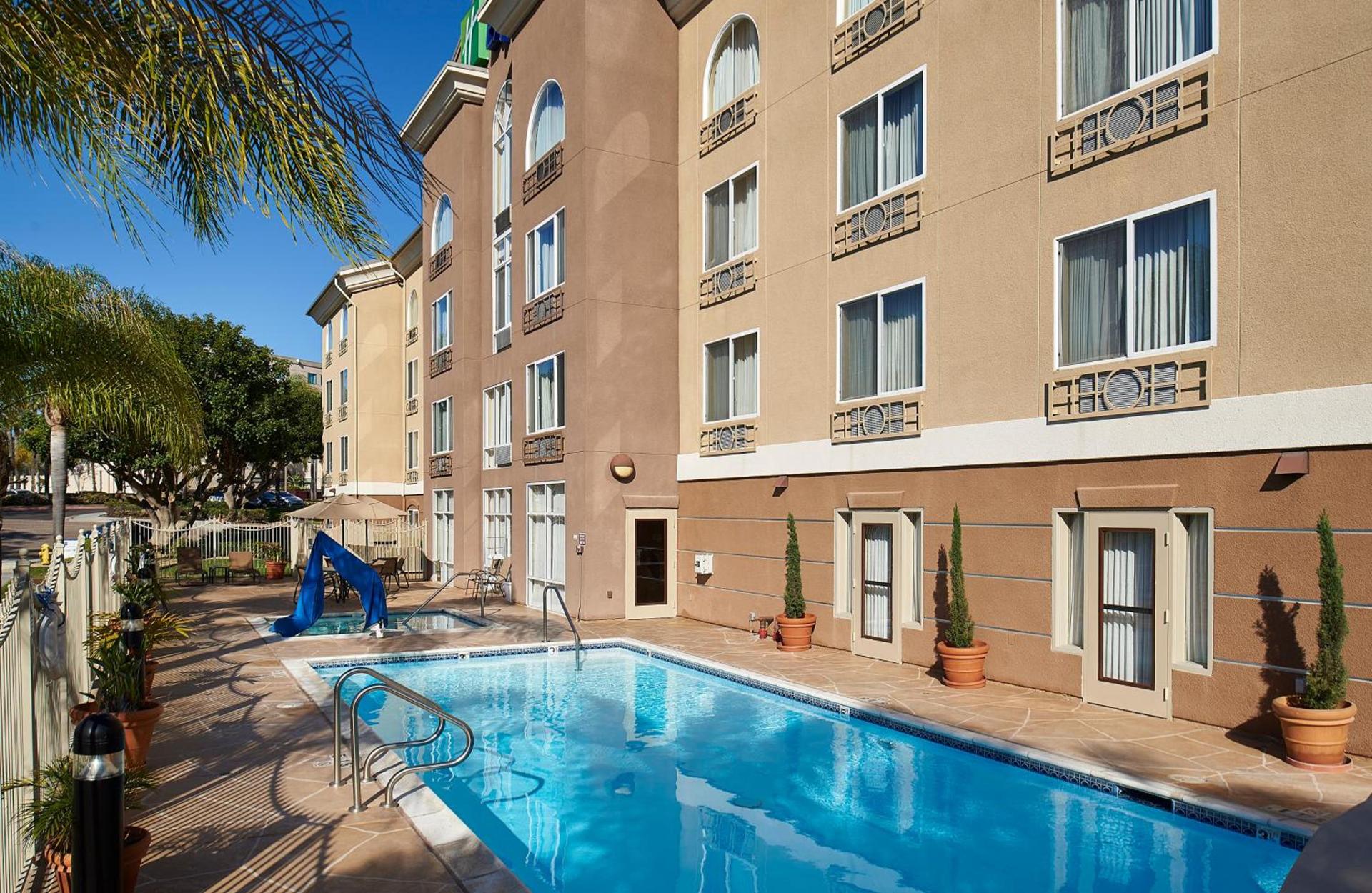 Holiday Inn Express San Diego - Sorrento Valley by IHG photo 29