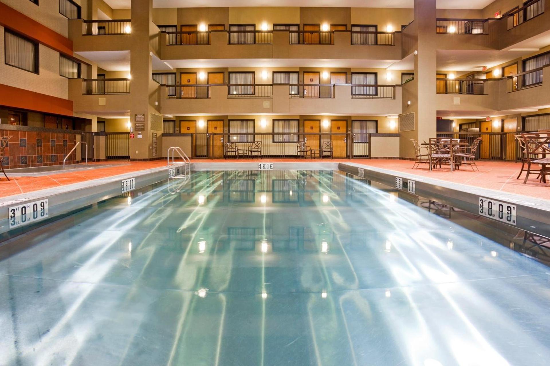 Holiday Inn & Suites Duluth-Downtown by IHG photo 67
