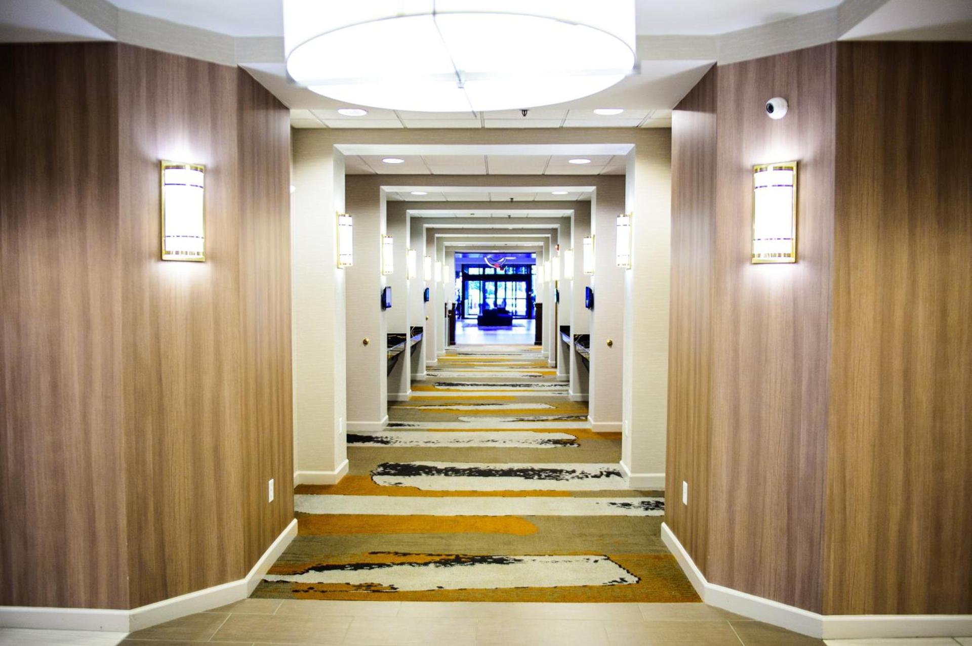 Crowne Plaza Dulles Airport by IHG photo 16