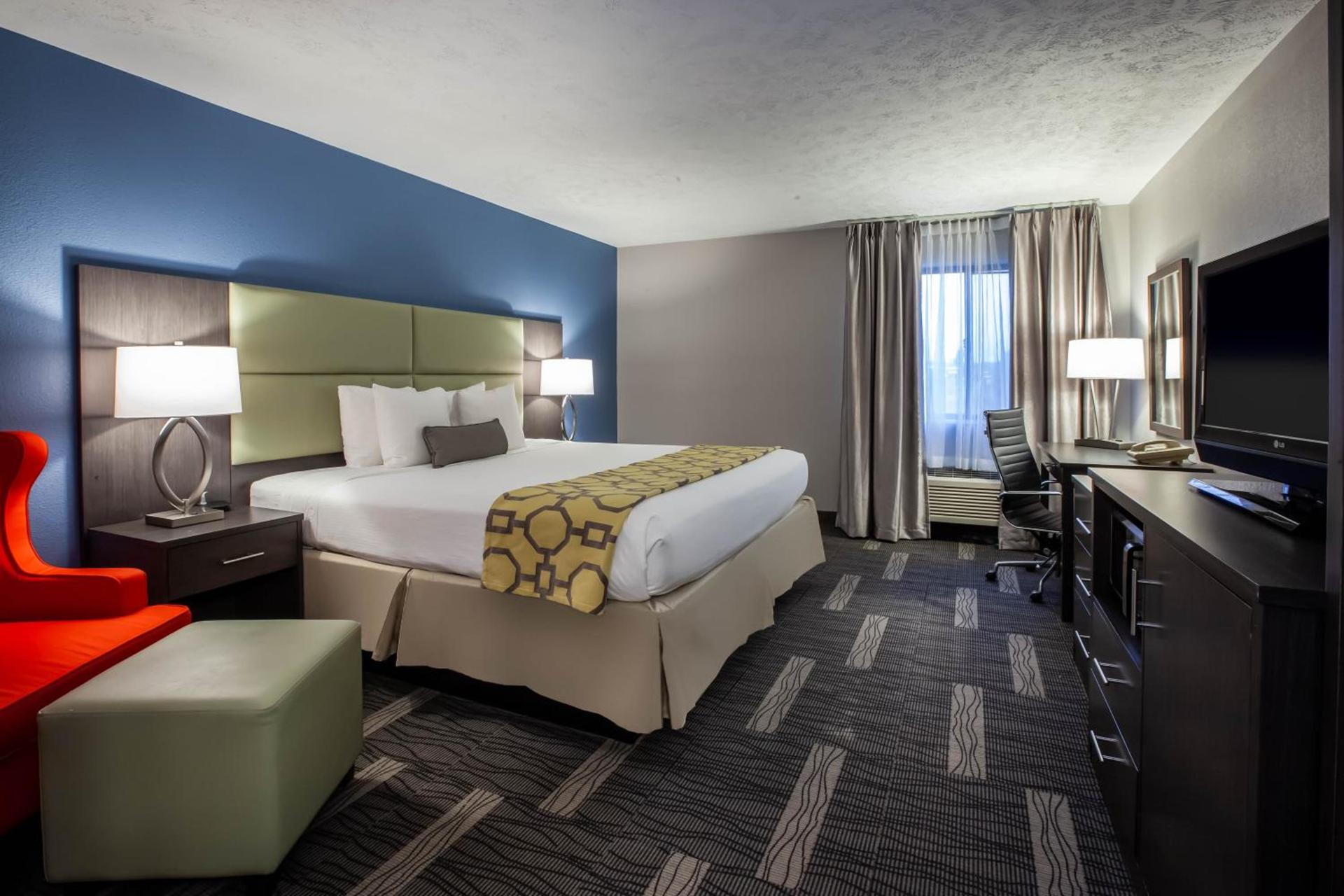 Baymont by Wyndham Traverse City photo 19