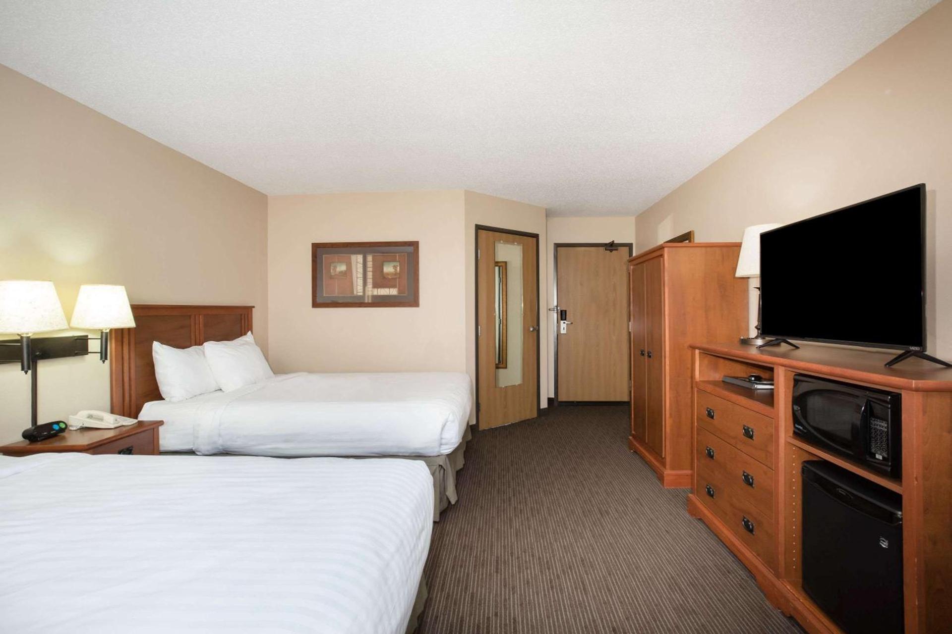 AmericInn by Wyndham Sioux City photo 50