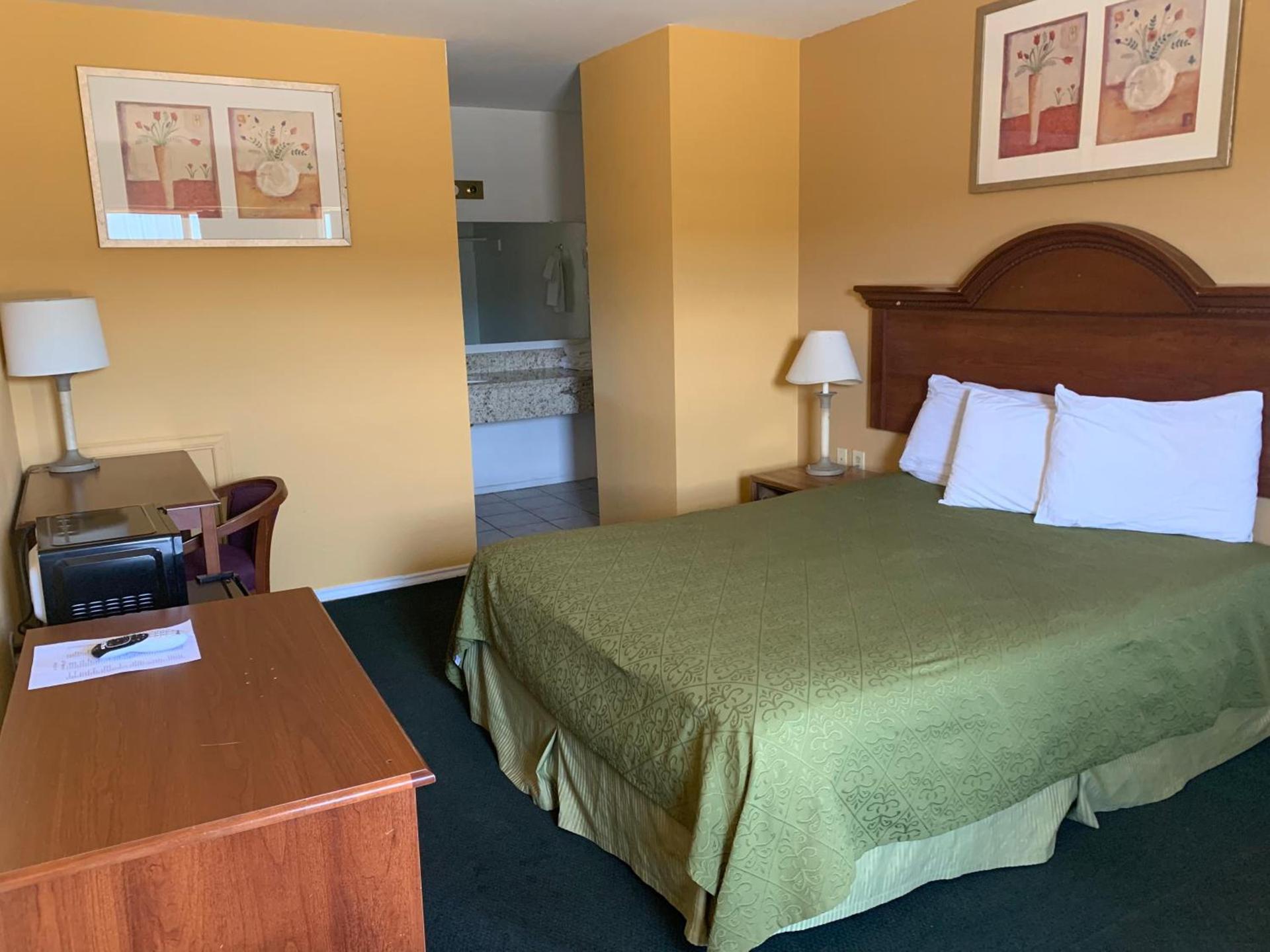 La Vista Inn photo 7