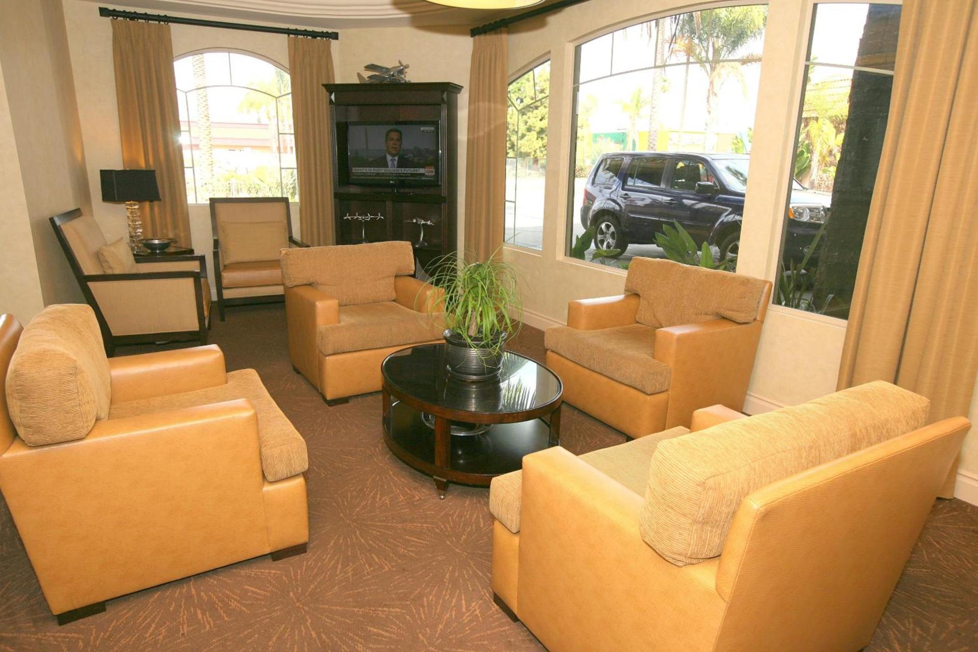 Holiday Inn Express San Diego South - Chula Vista by IHG photo 14