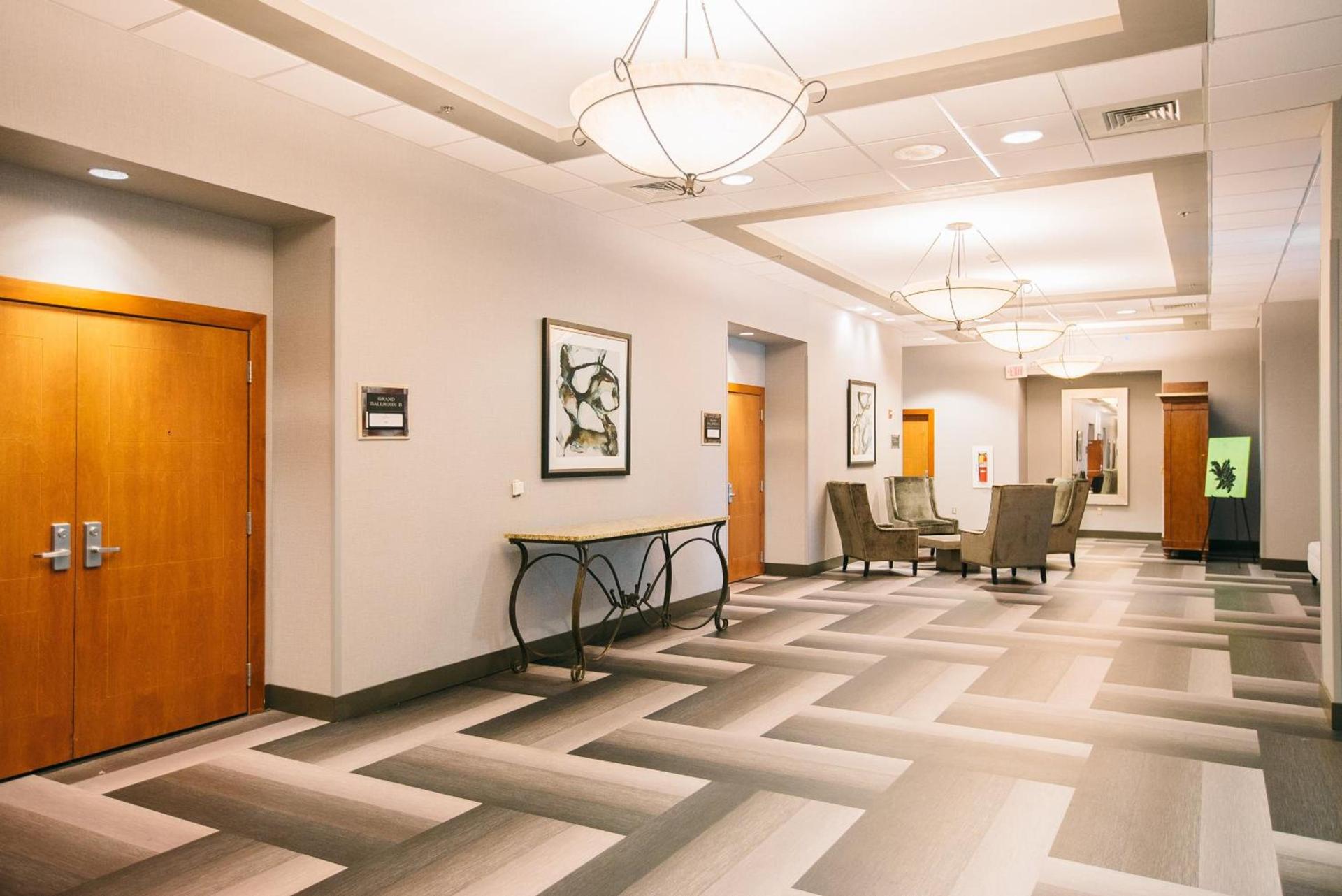 Crowne Plaza Hotel Harrisburg-Hershey by IHG photo 7