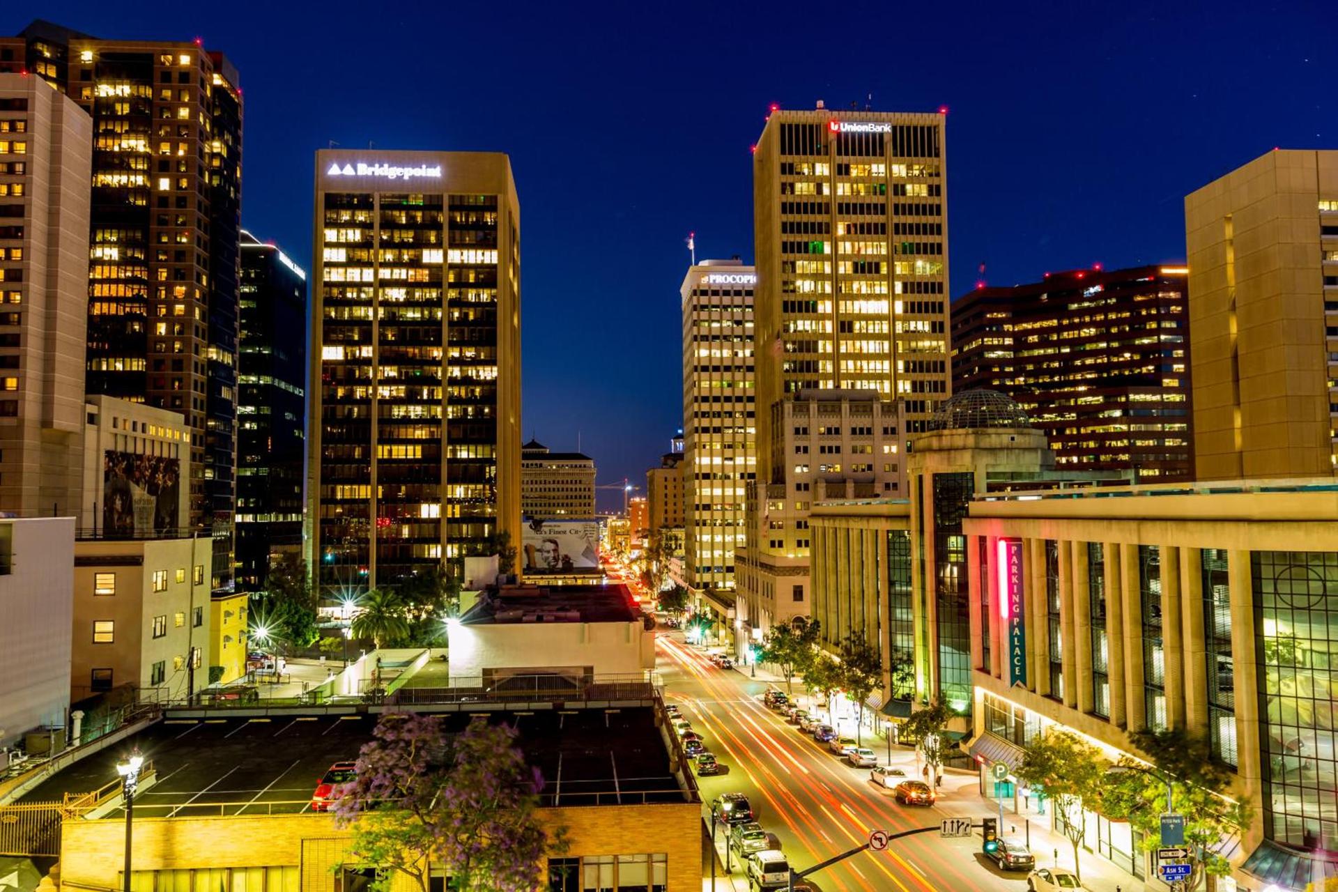 Holiday Inn Express - Downtown San Diego by IHG photo 4