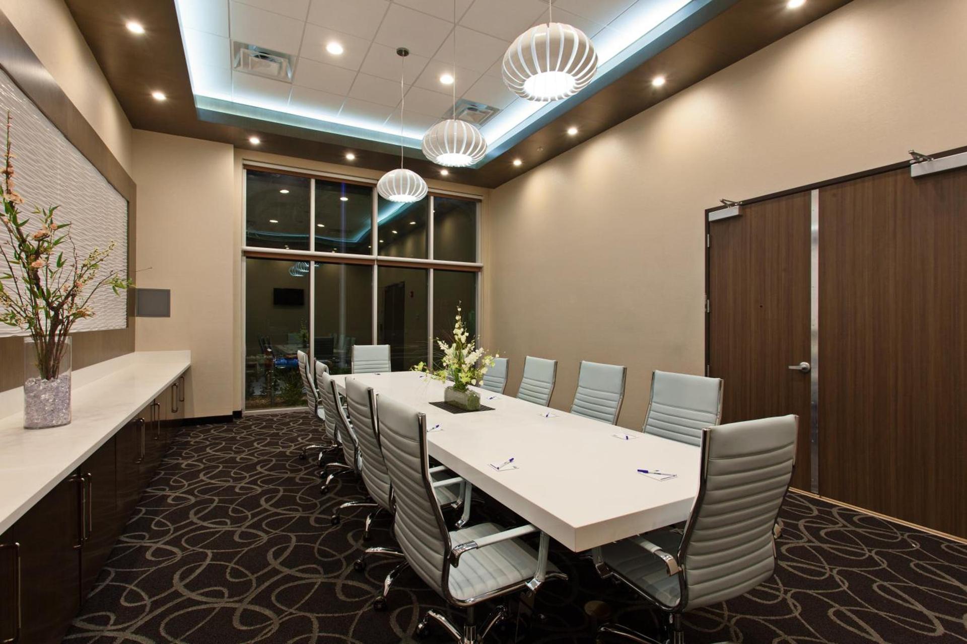 Hampton Inn by Hilton North Hollywood photo 38