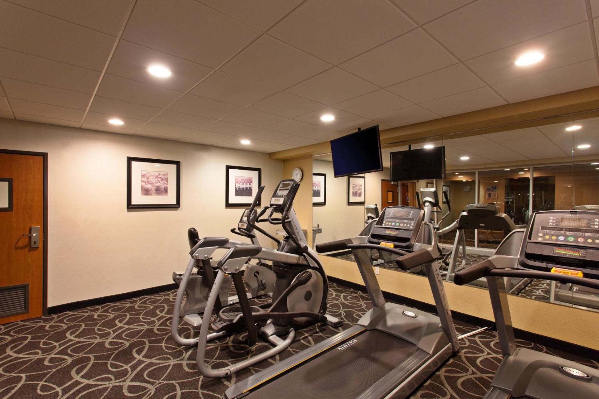 Hampton Inn by Hilton North Hollywood photo 5