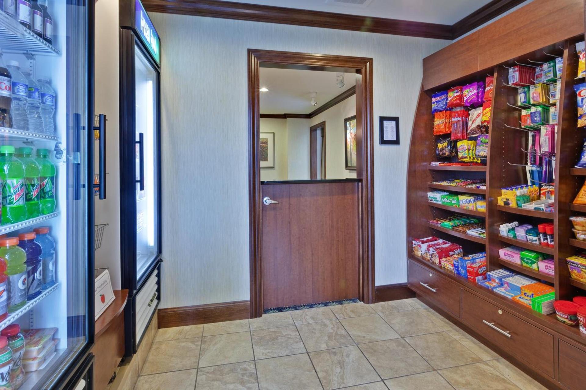Staybridge Suites Indianapolis-Carmel by IHG photo 11