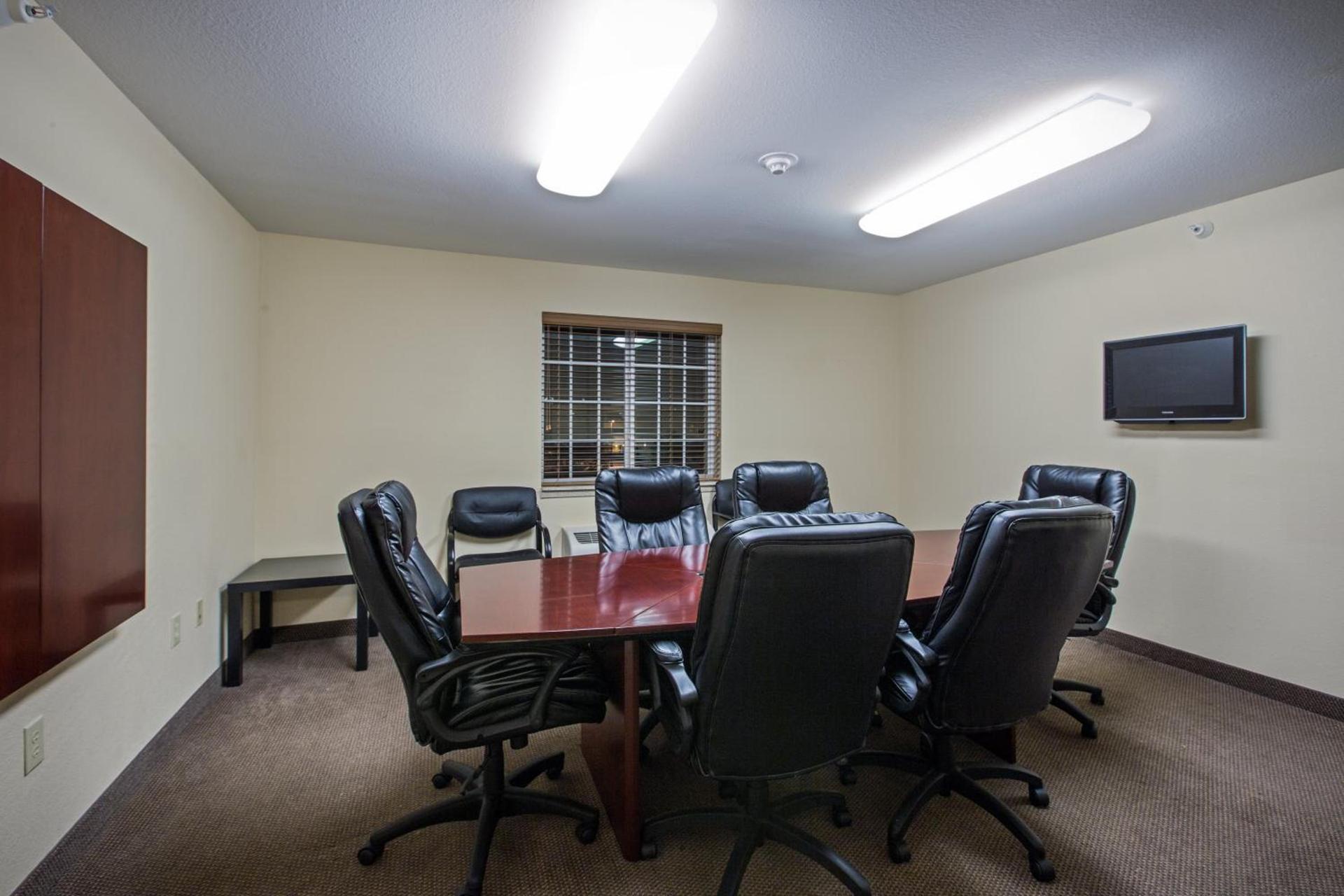 Candlewood Suites Indianapolis Northwest by IHG photo 3