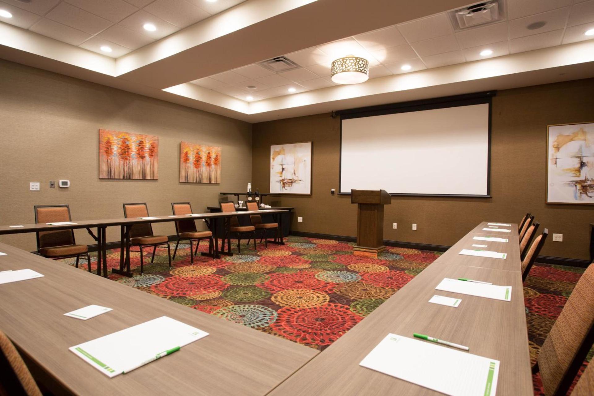 Holiday Inn Murfreesboro by IHG photo 27