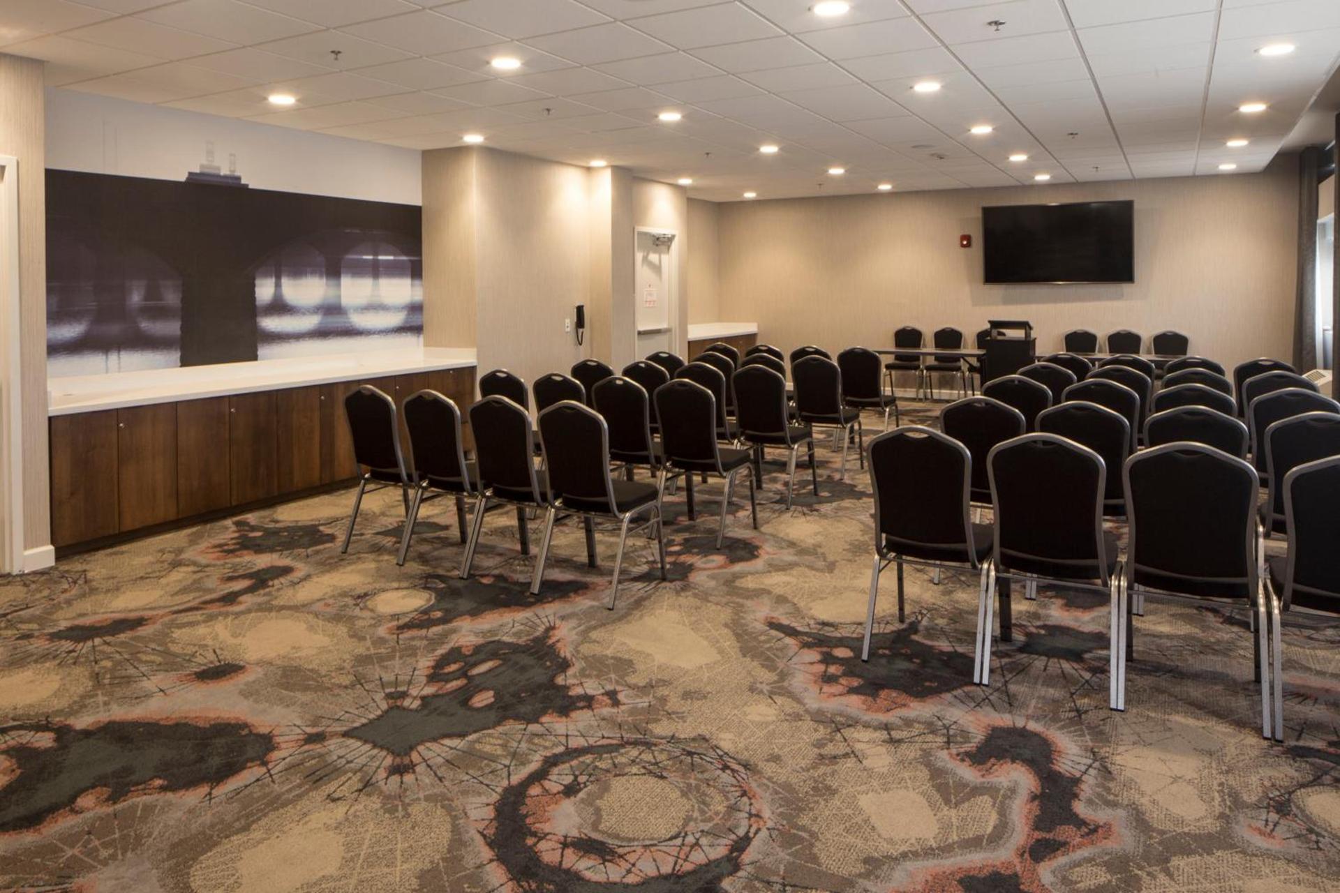 Hotel Indigo Harrisburg - Hershey by IHG photo 17