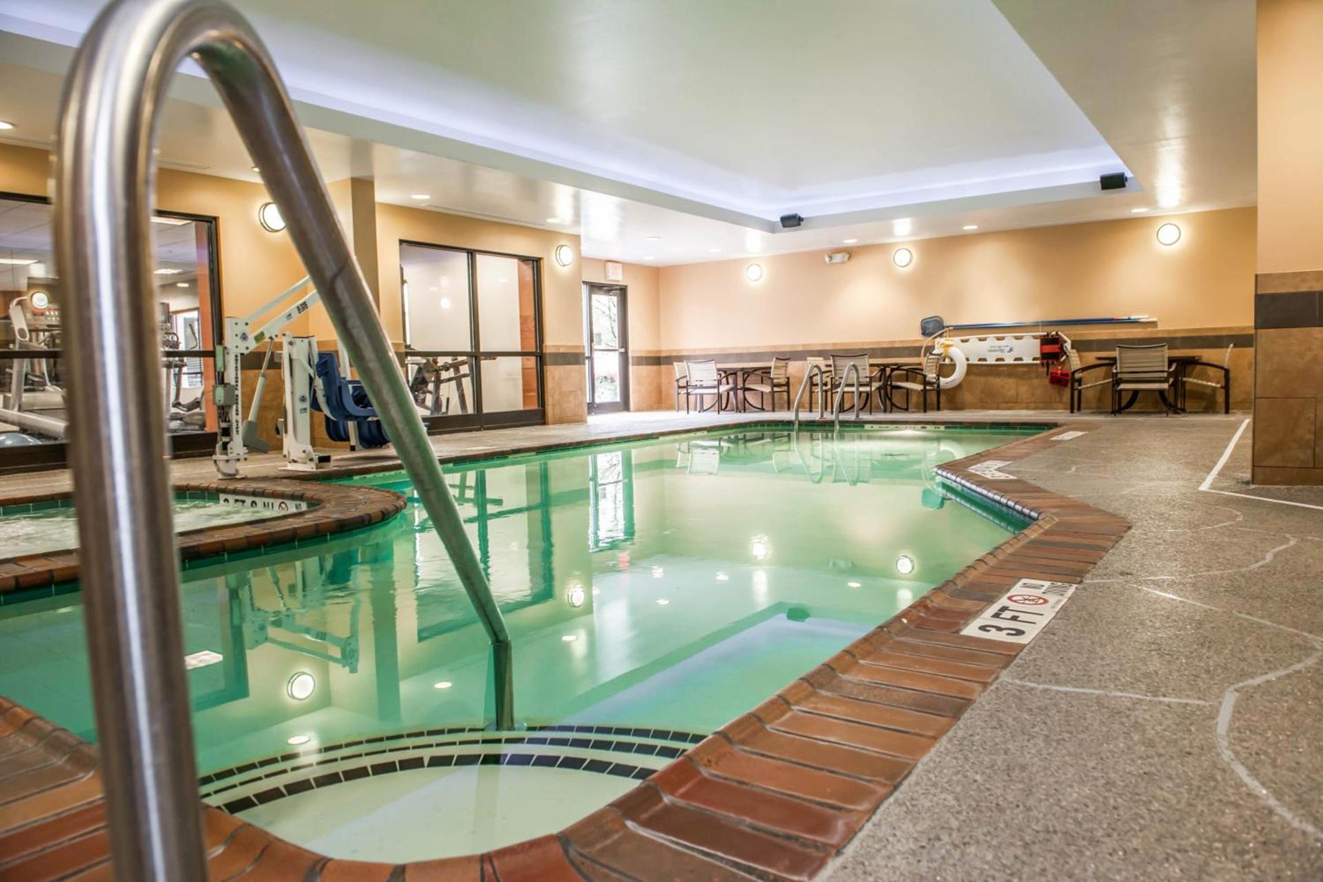 Holiday Inn - Indianapolis Downtown by IHG photo 2