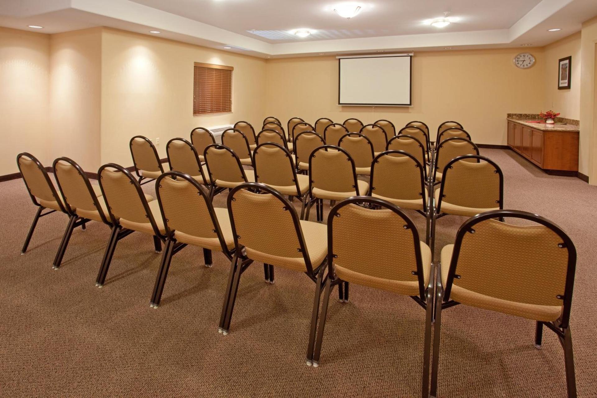 Candlewood Suites Roswell by IHG photo 56