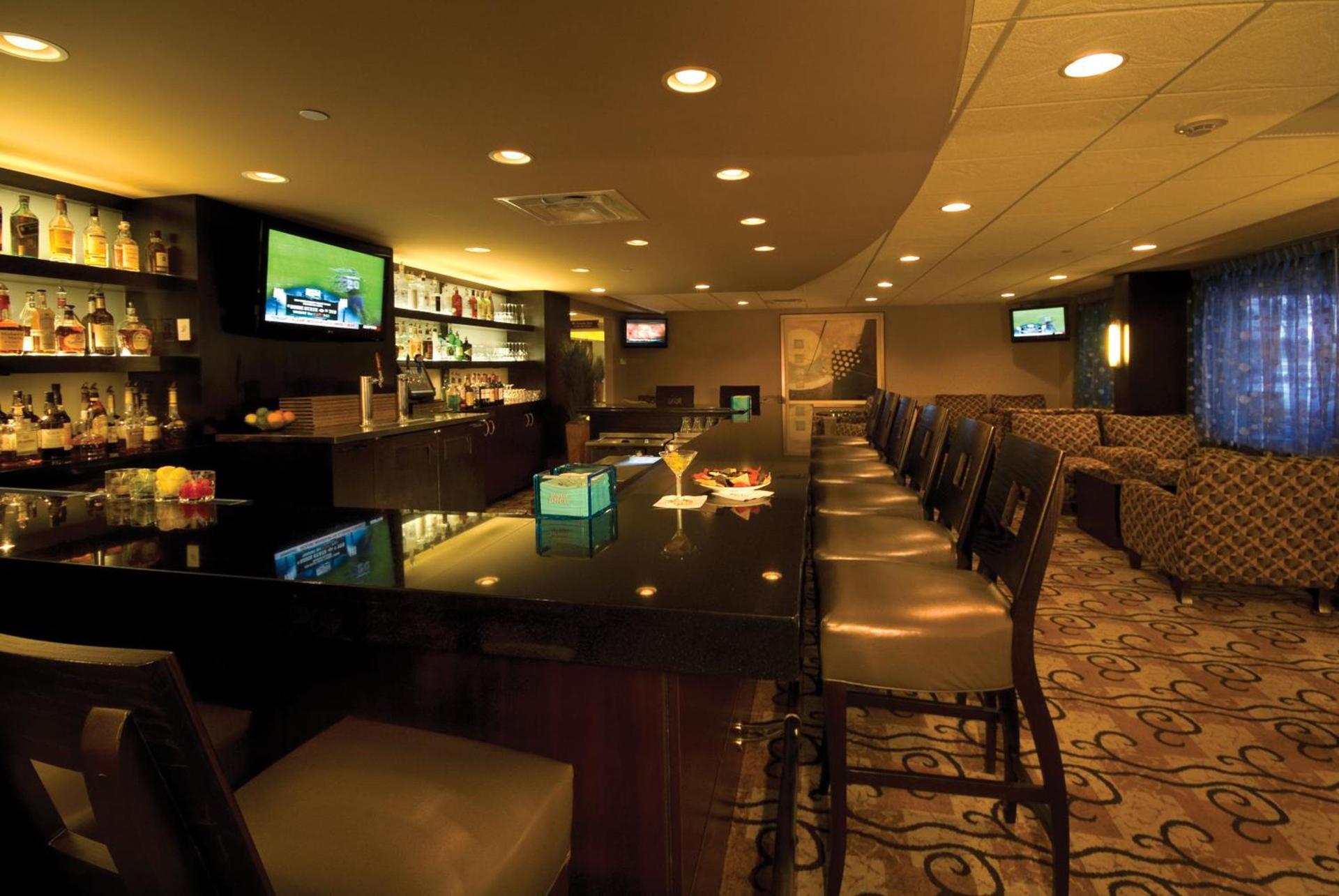 Crowne Plaza Indianapolis-Airport by IHG photo 3