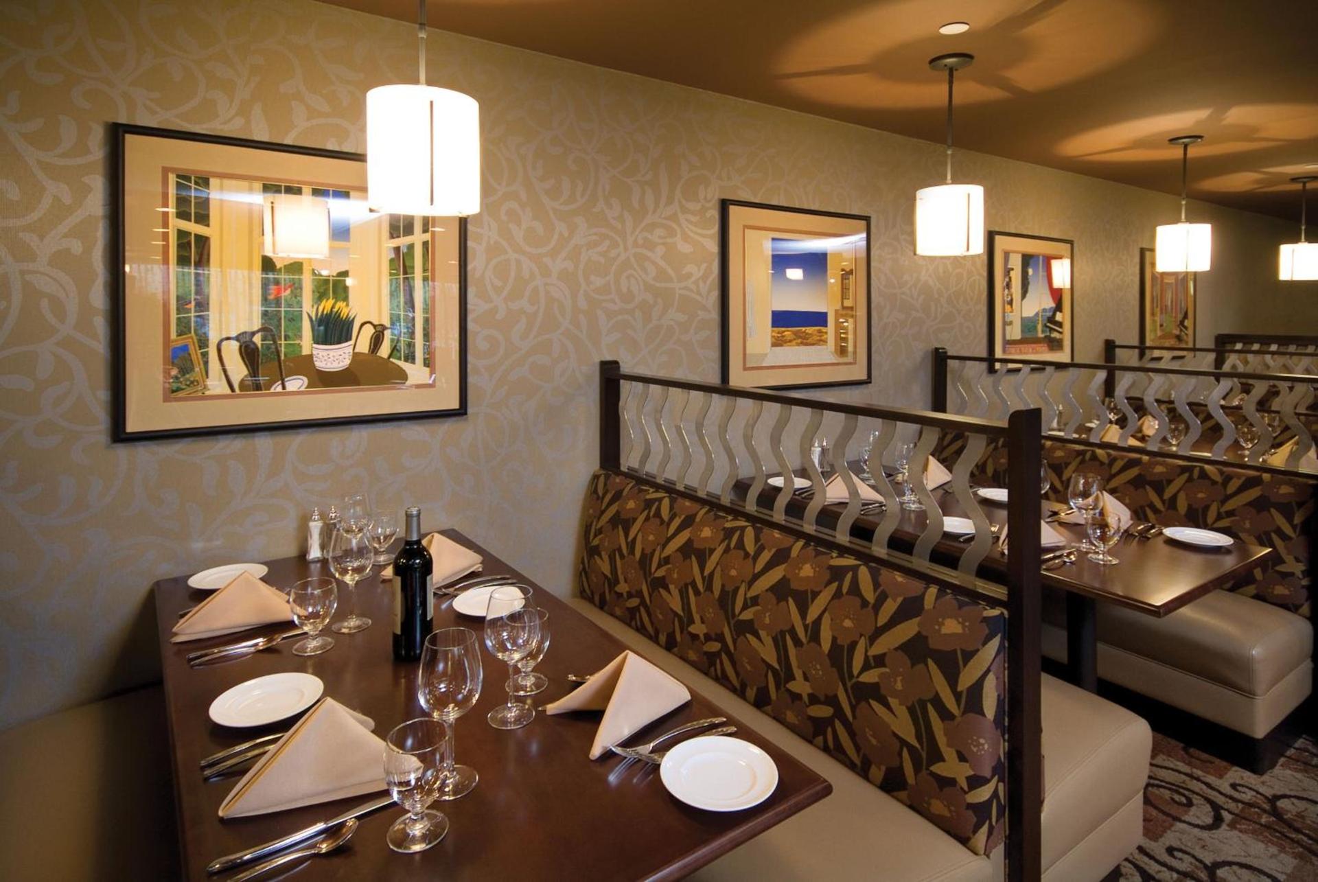 Crowne Plaza Indianapolis-Airport by IHG photo 35