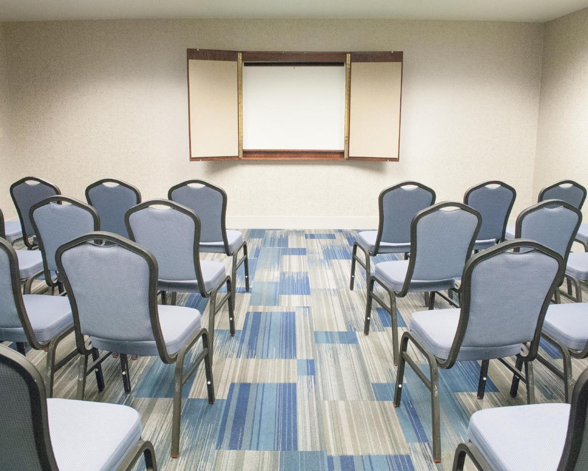 Holiday Inn Express Hershey-Harrisburg Area by IHG photo 44