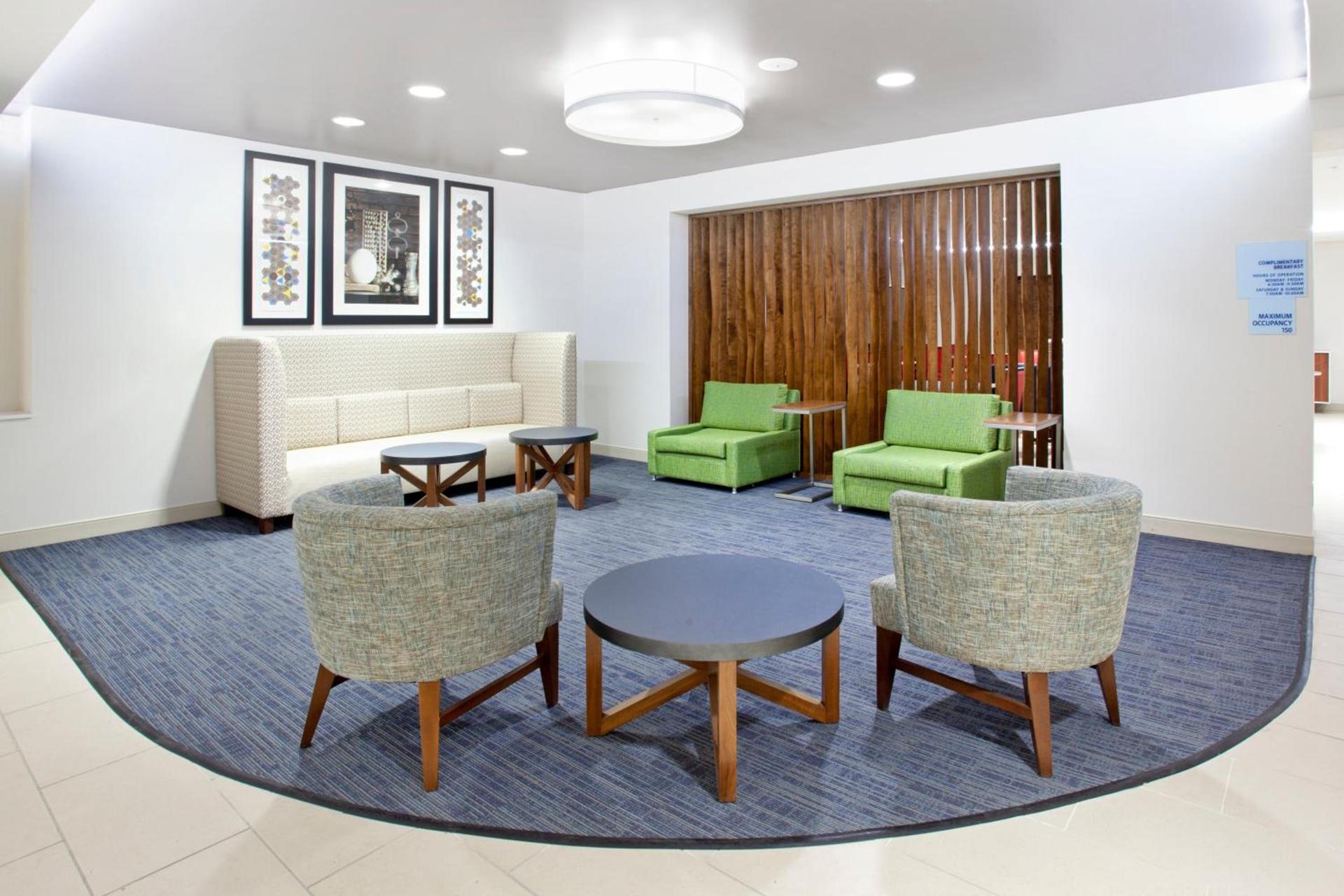 Holiday Inn Express Hotel & Suites Austin Downtown - University by IHG photo 20
