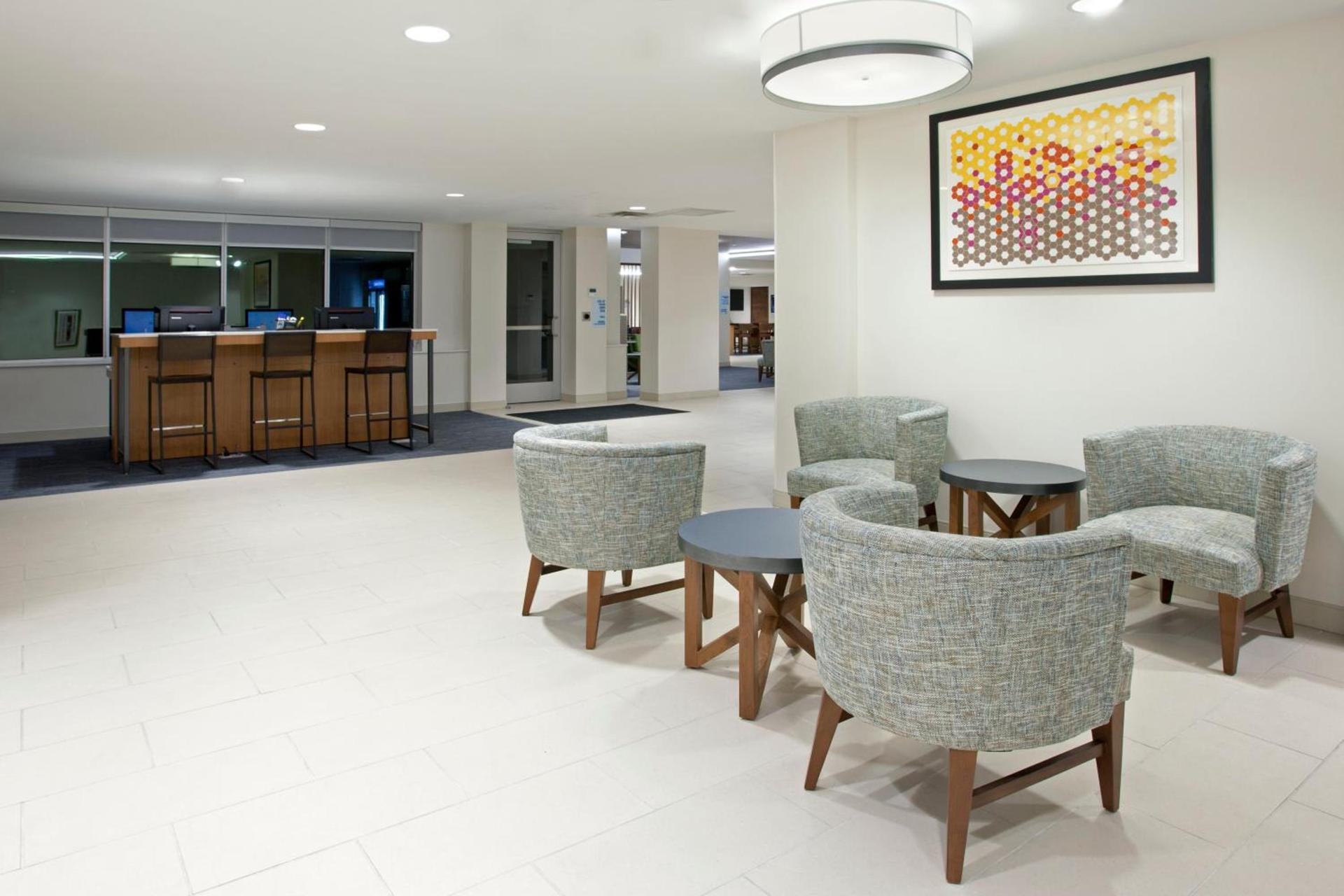 Holiday Inn Express Hotel & Suites Austin Downtown - University by IHG photo 14