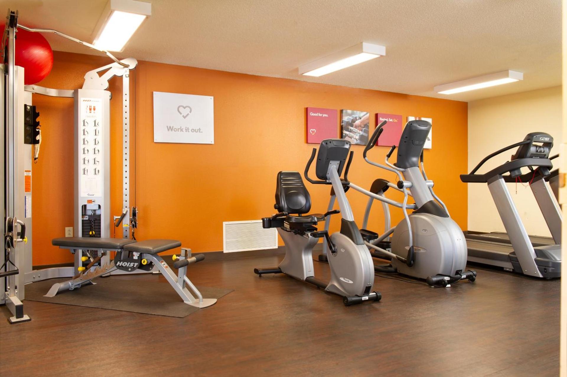 Holiday Inn Express & Suites Hayward by IHG photo 40