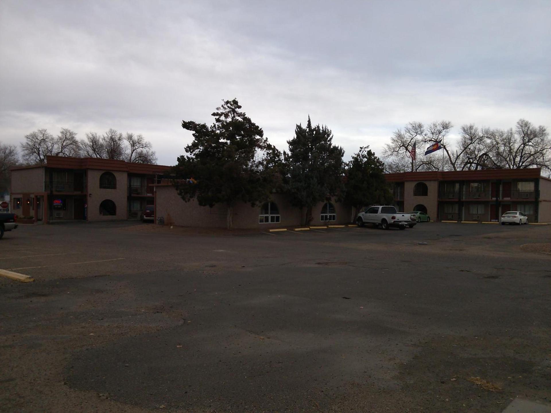 High Chaparral Inn photo 6