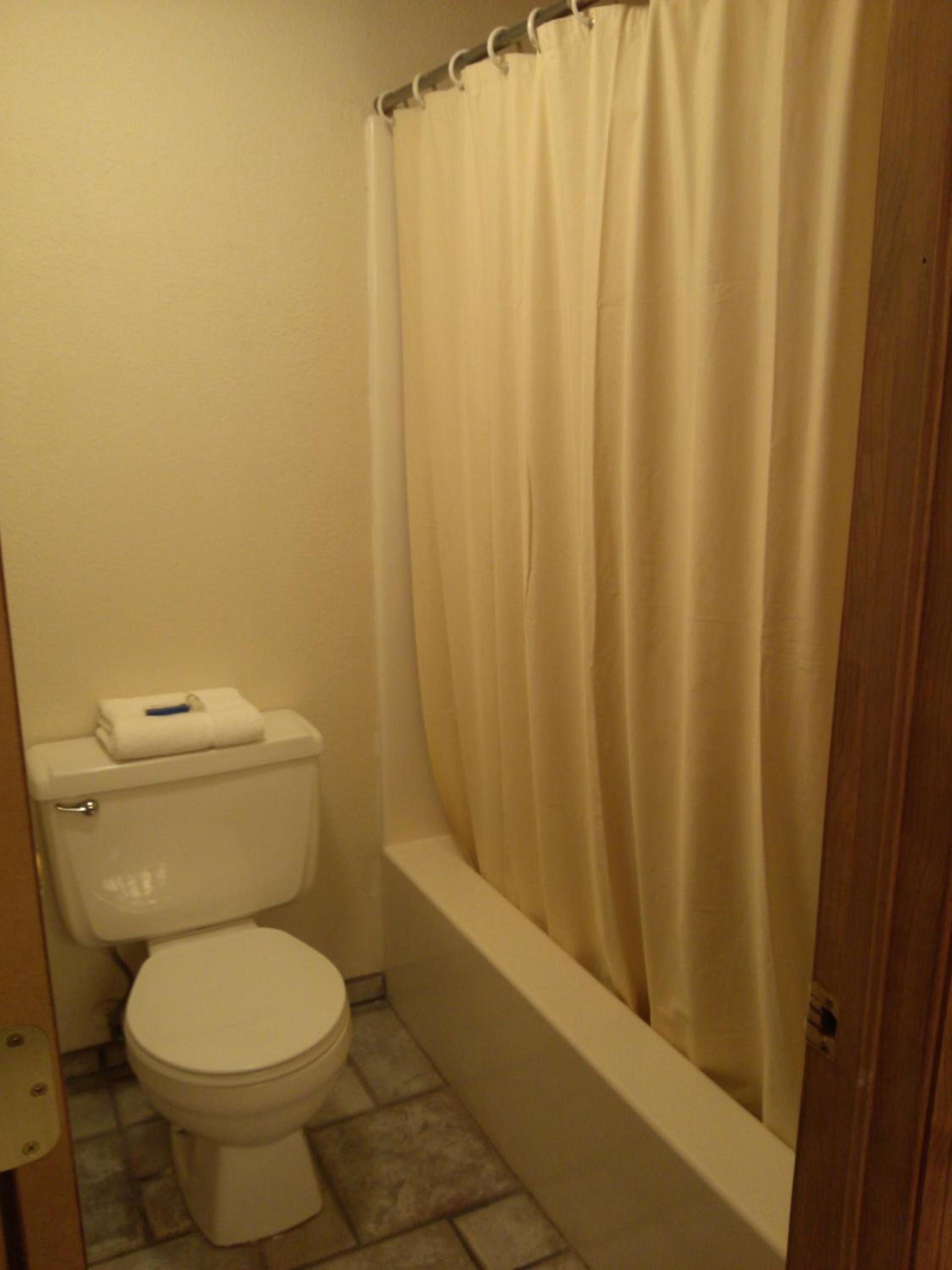 High Chaparral Inn photo 21