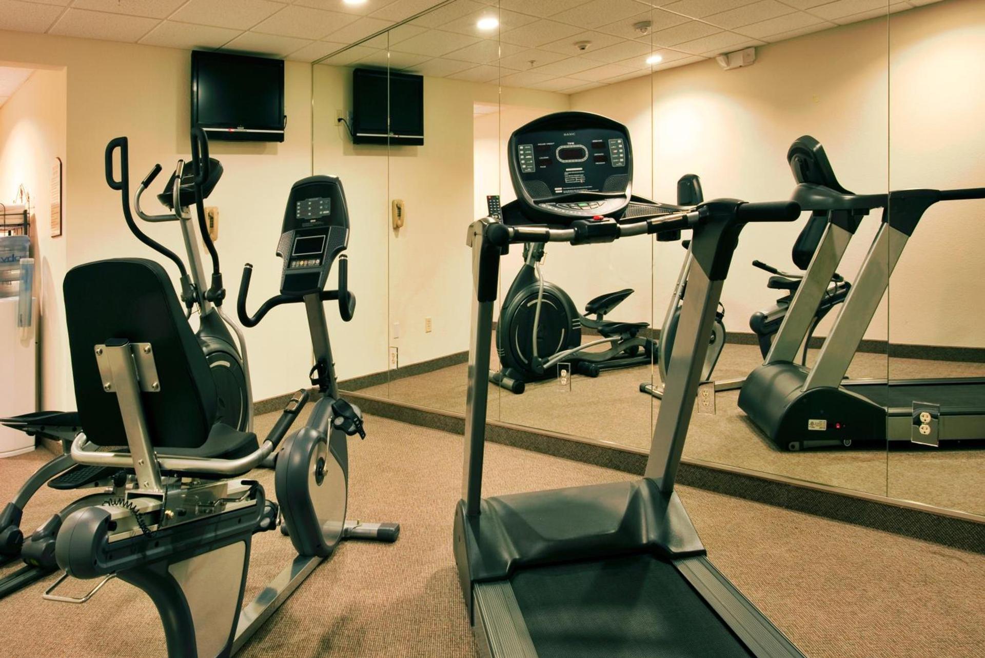 Holiday Inn Express Hotel & Suites Brooksville-I-75 by IHG photo 12