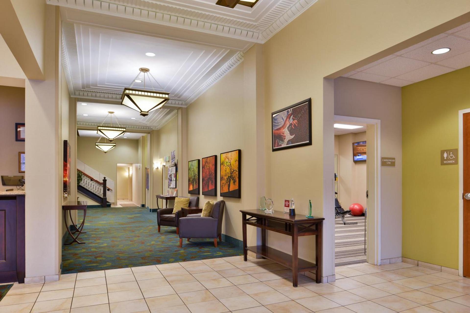 Candlewood Suites Terre Haute by IHG photo 14