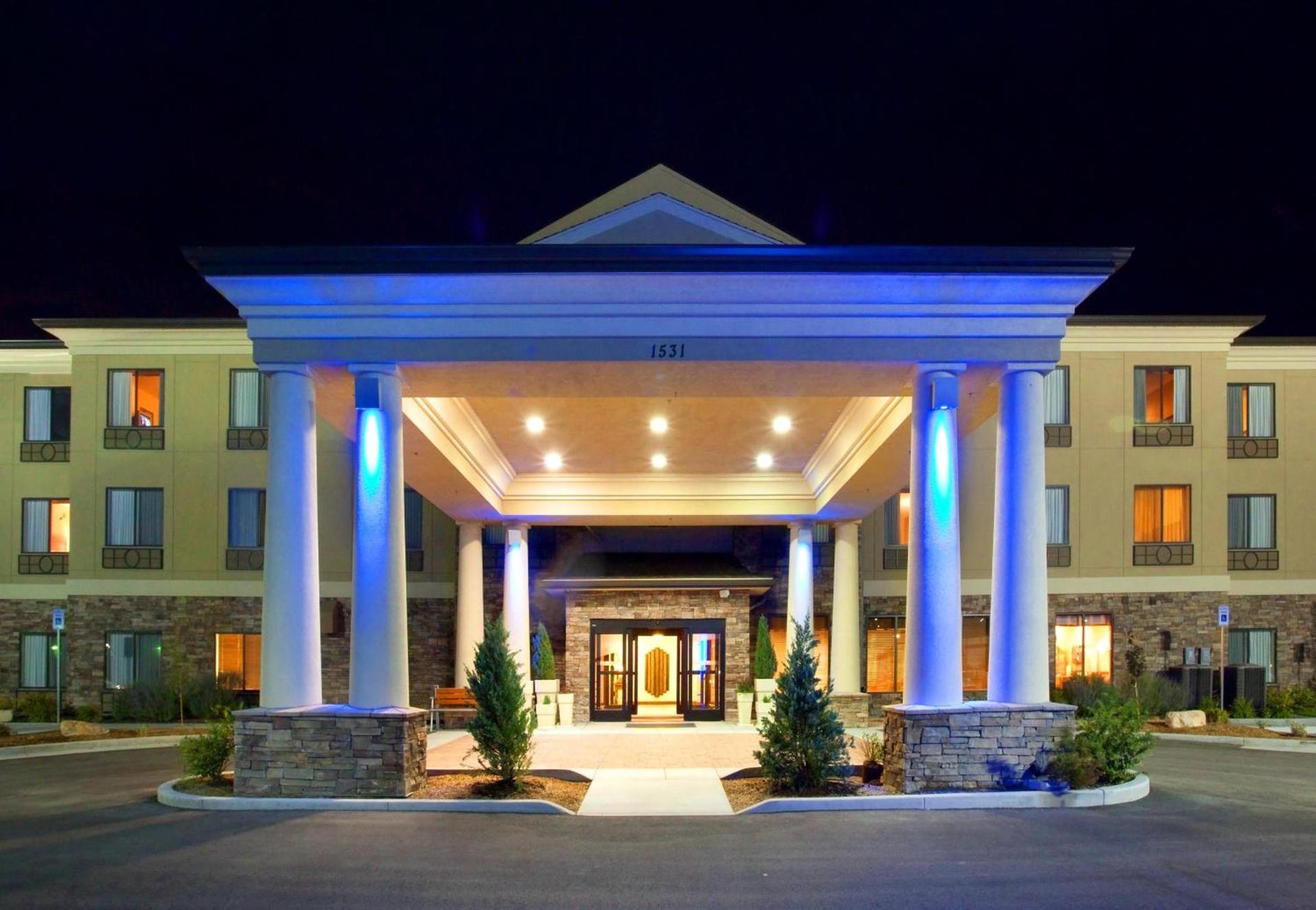 Holiday Inn Express Hotel & Suites Tooele by IHG photo 35