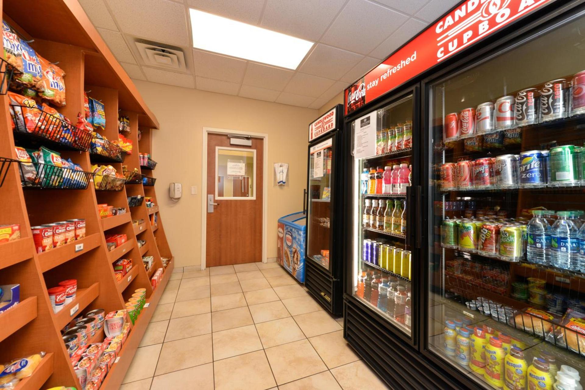 Candlewood Suites Terre Haute by IHG photo 48