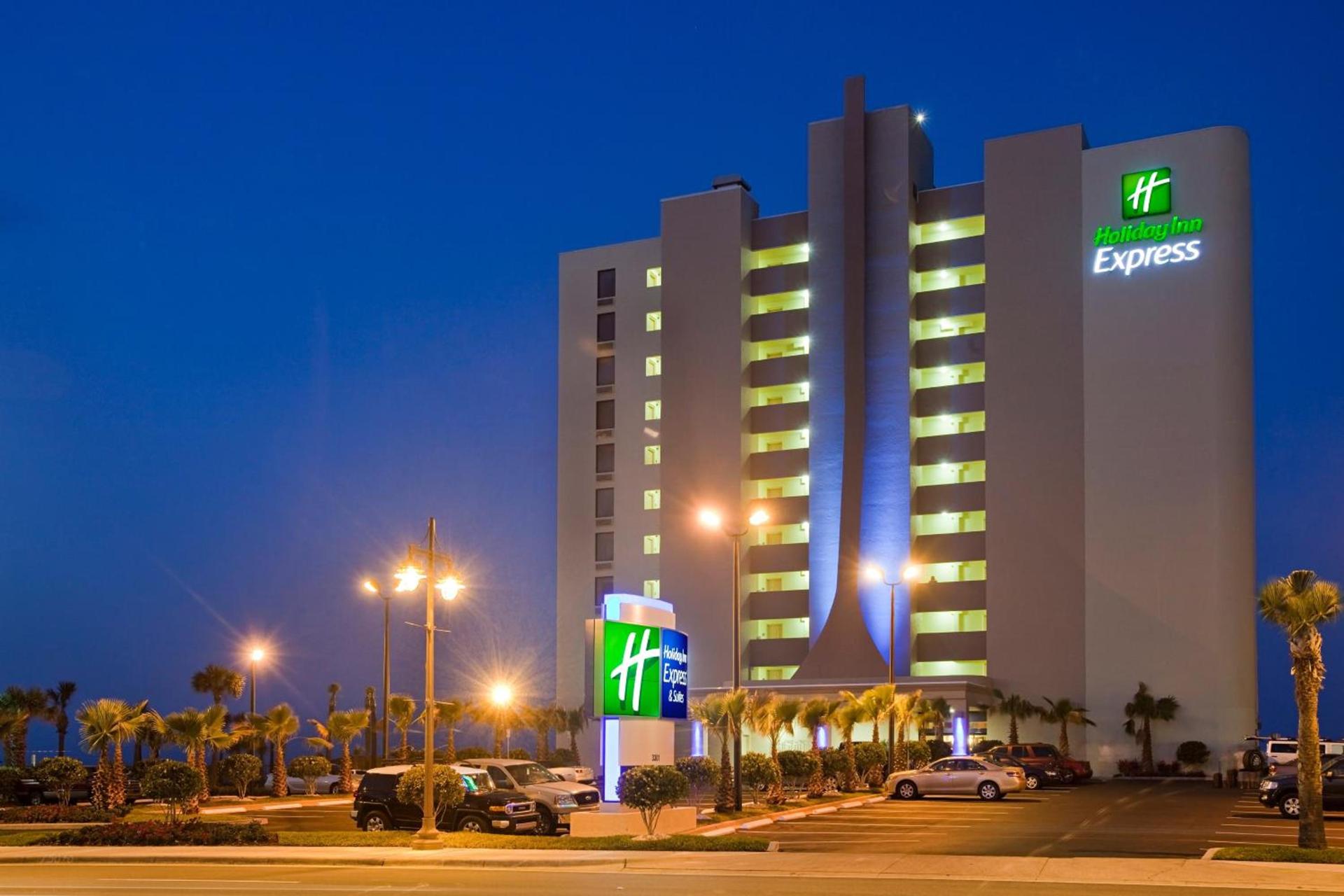 Holiday Inn Express & Suites Oceanfront Daytona Beach Shores by IHG photo 32