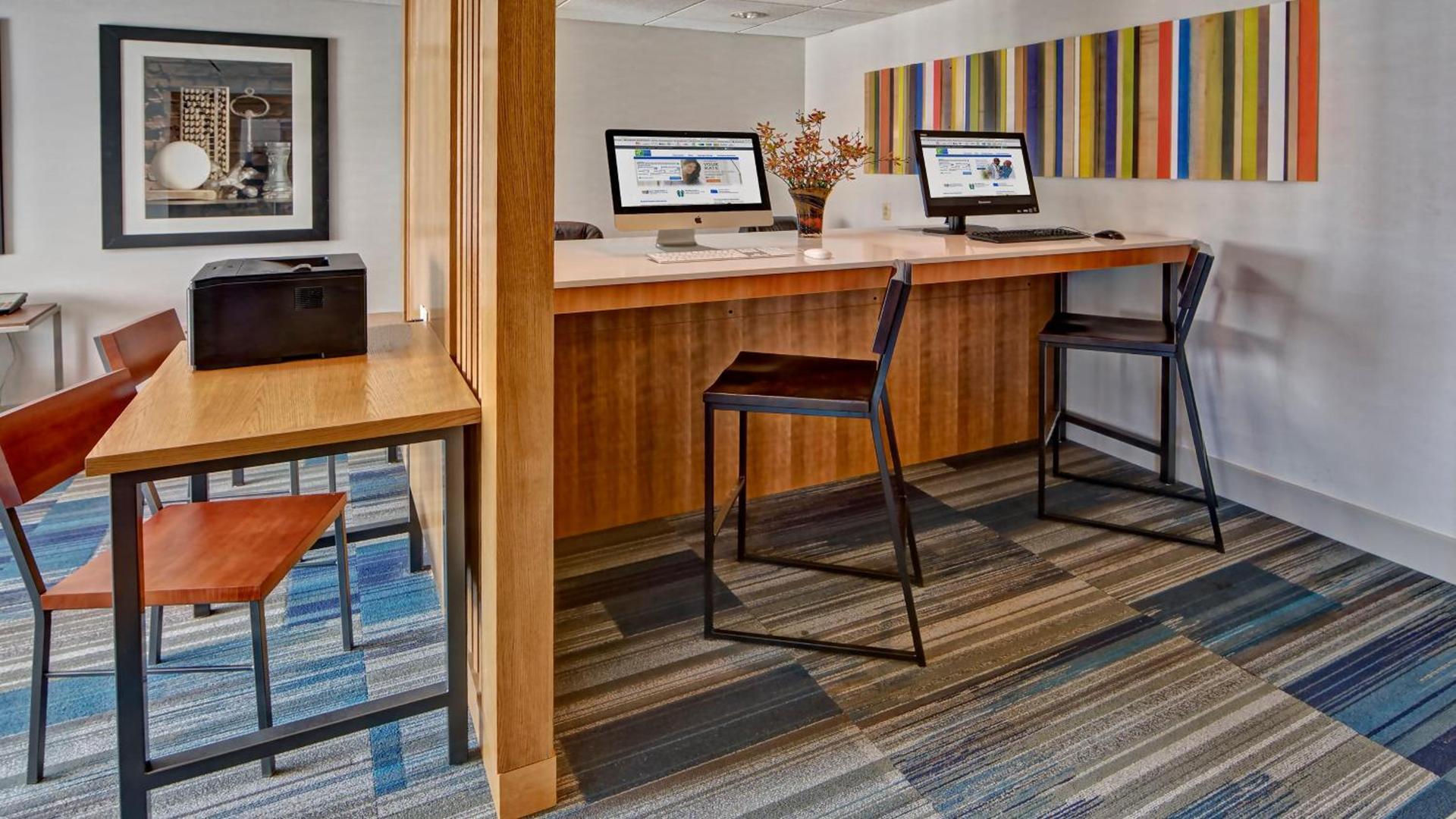 Garner Hotel Murfreesboro West by IHG photo 30