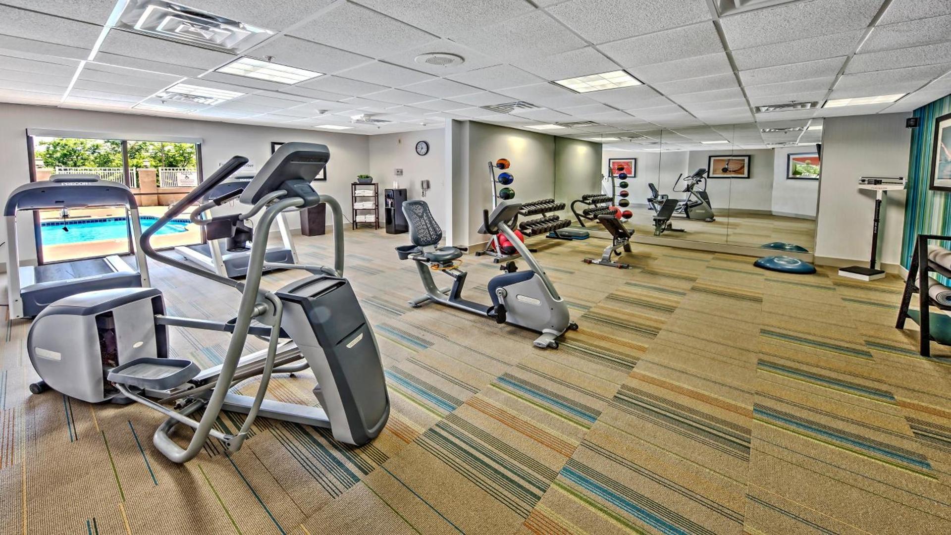 Garner Hotel Murfreesboro West by IHG photo 23