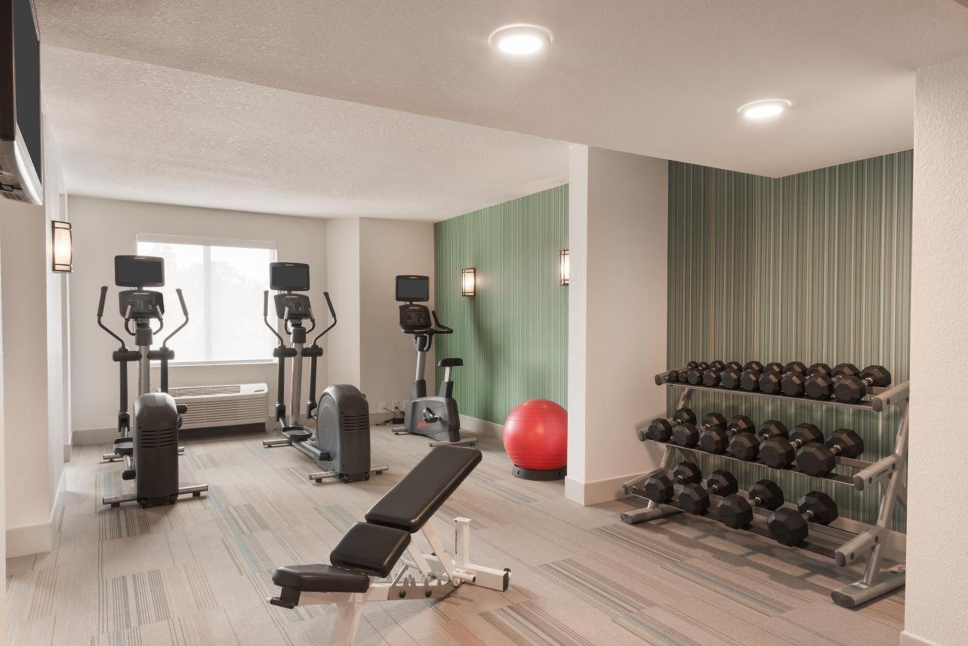 Holiday Inn Express & Suites - Nearest Universal Orlando by IHG photo 36