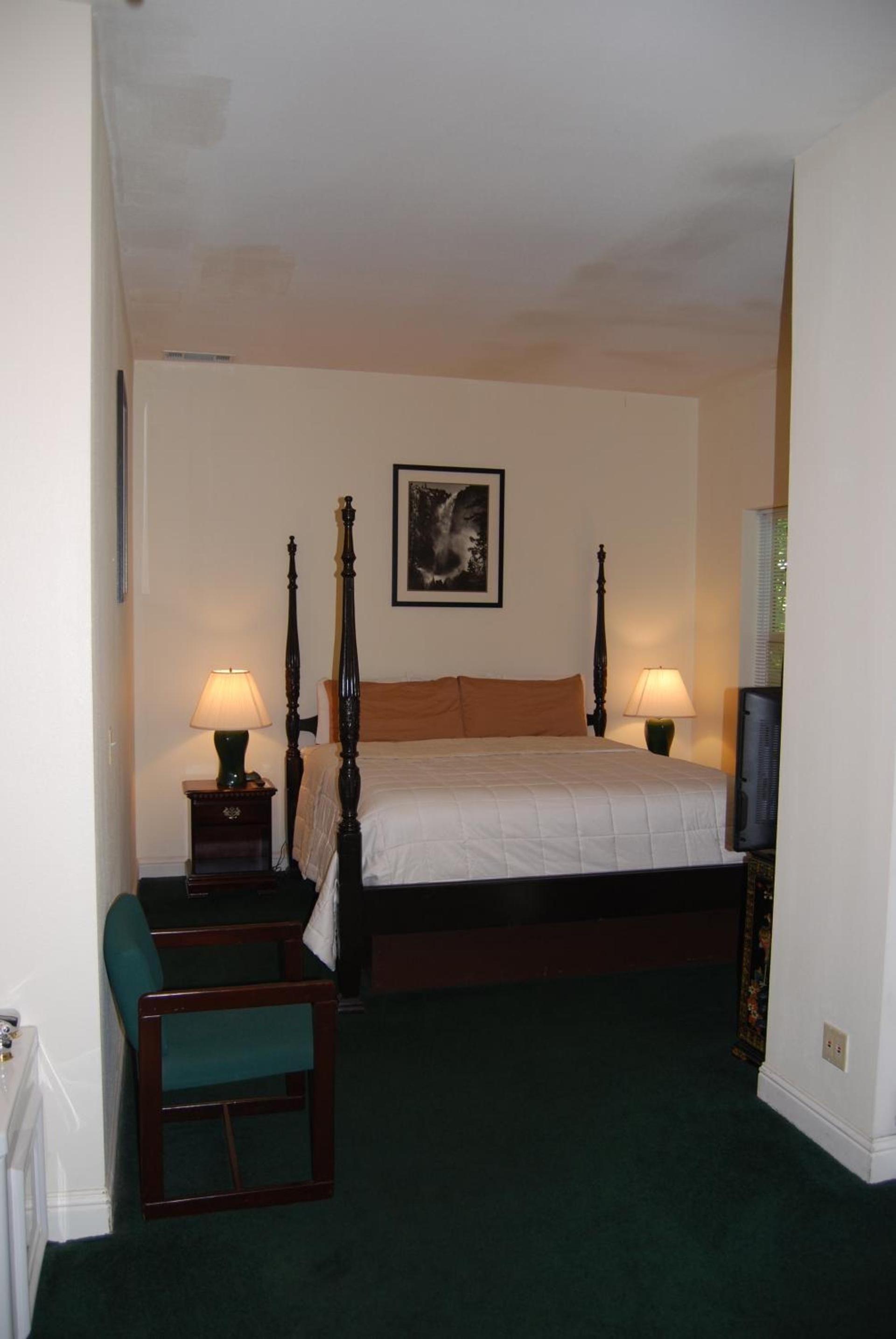 5th Street Inn photo 13