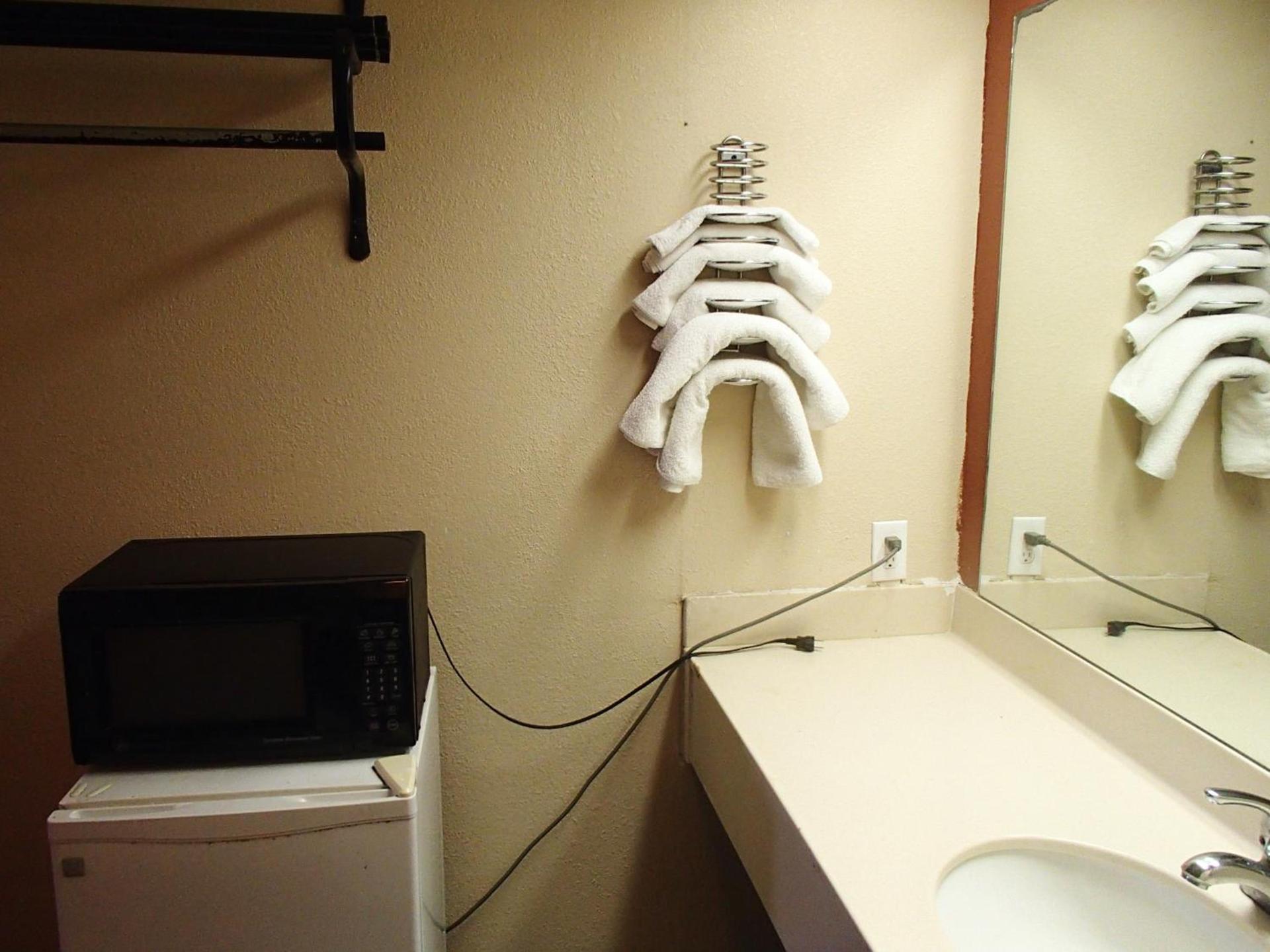 Sunrise Inn Lake Charles photo 8