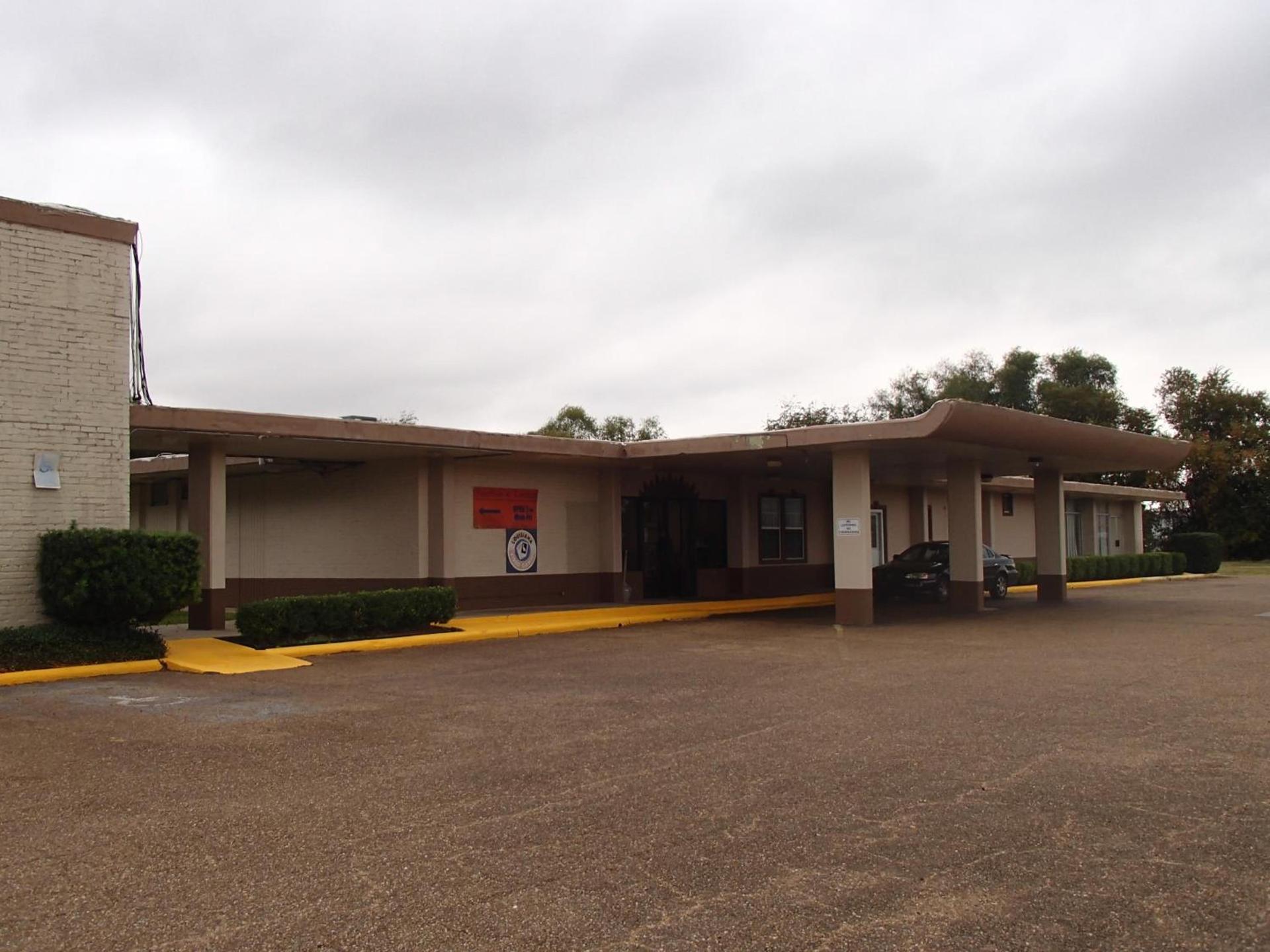 Sunrise Inn Lake Charles photo 14
