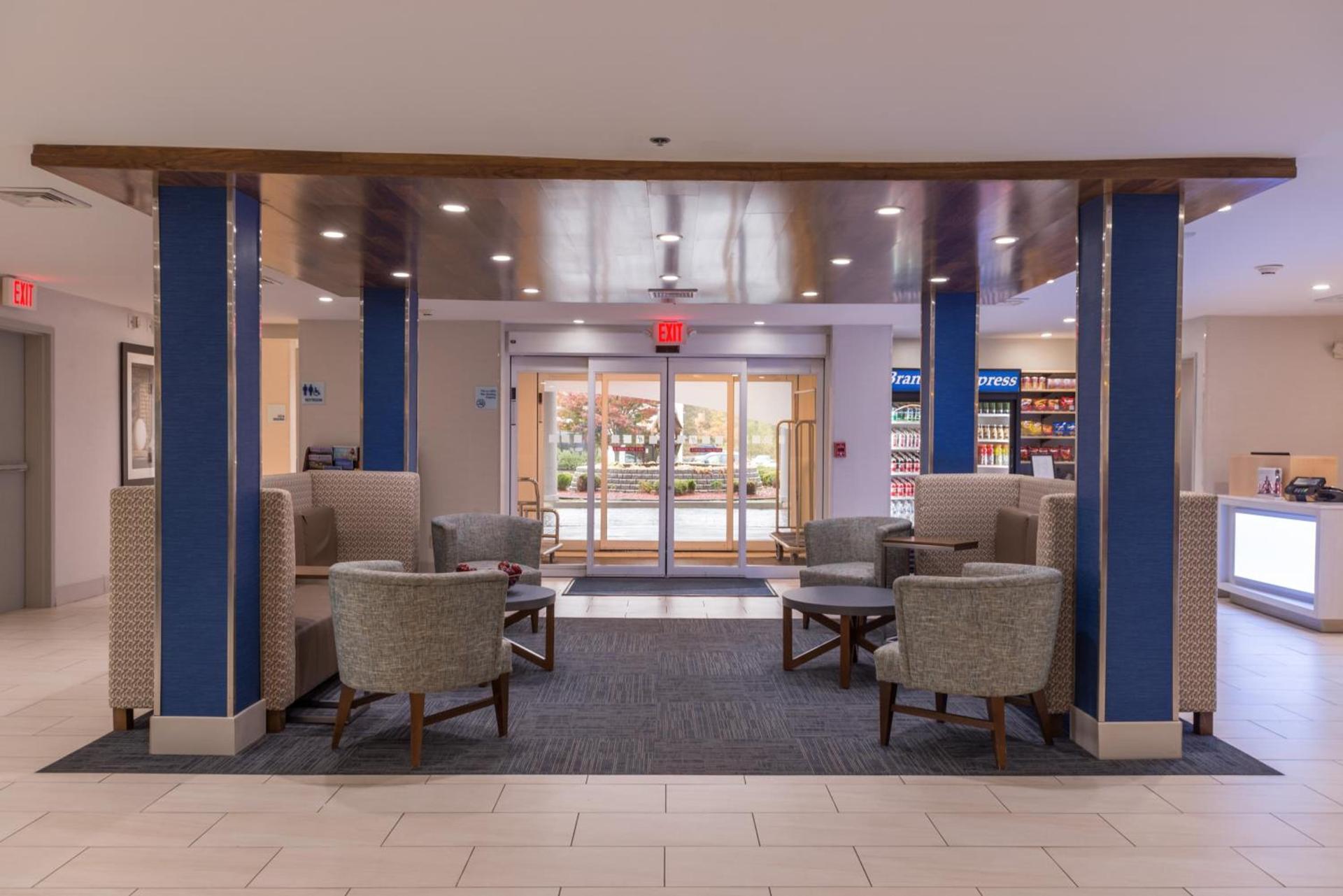 Holiday Inn Express Branford-New Haven by IHG photo 30