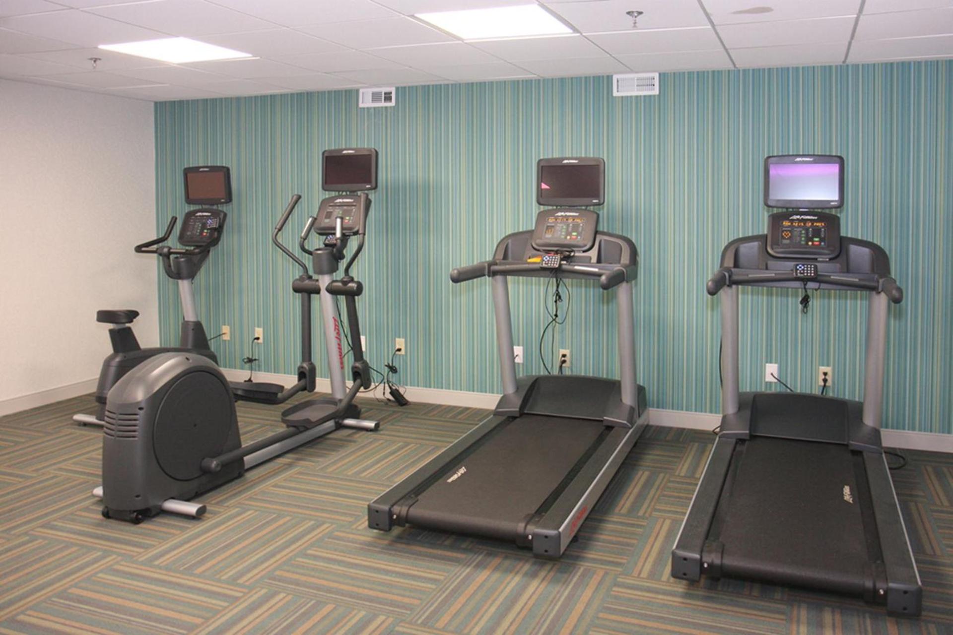 Holiday Inn Express Branford-New Haven by IHG photo 32