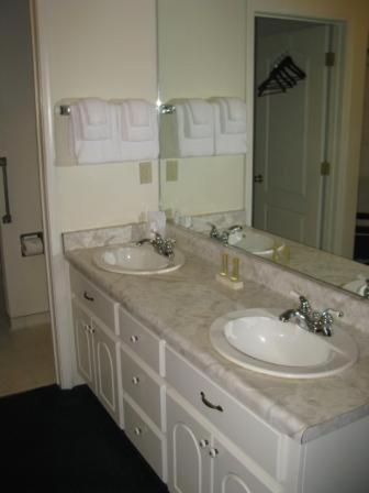 5th Street Inn photo 14