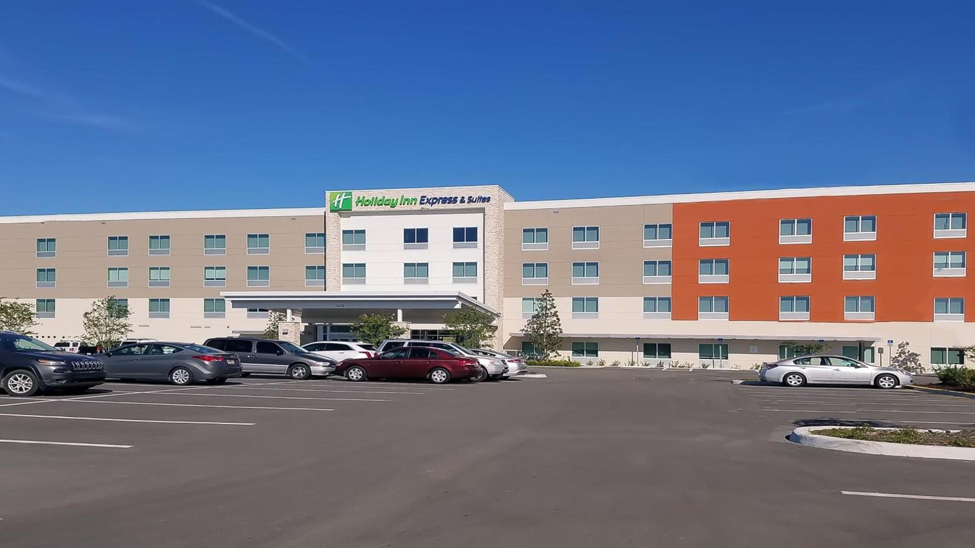 Holiday Inn Express & Suites - Tampa East - Ybor City by IHG photo 17
