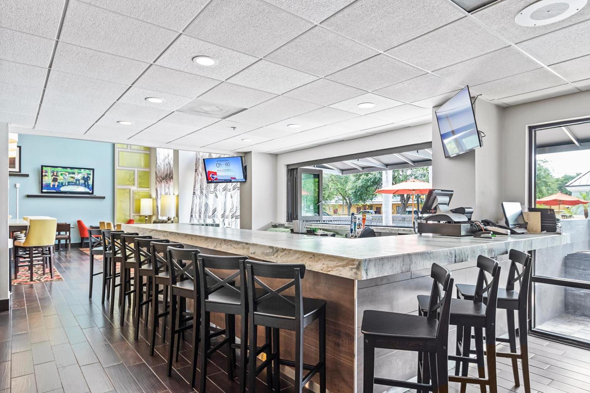 Holiday Inn - St. Petersburg West by IHG photo 6