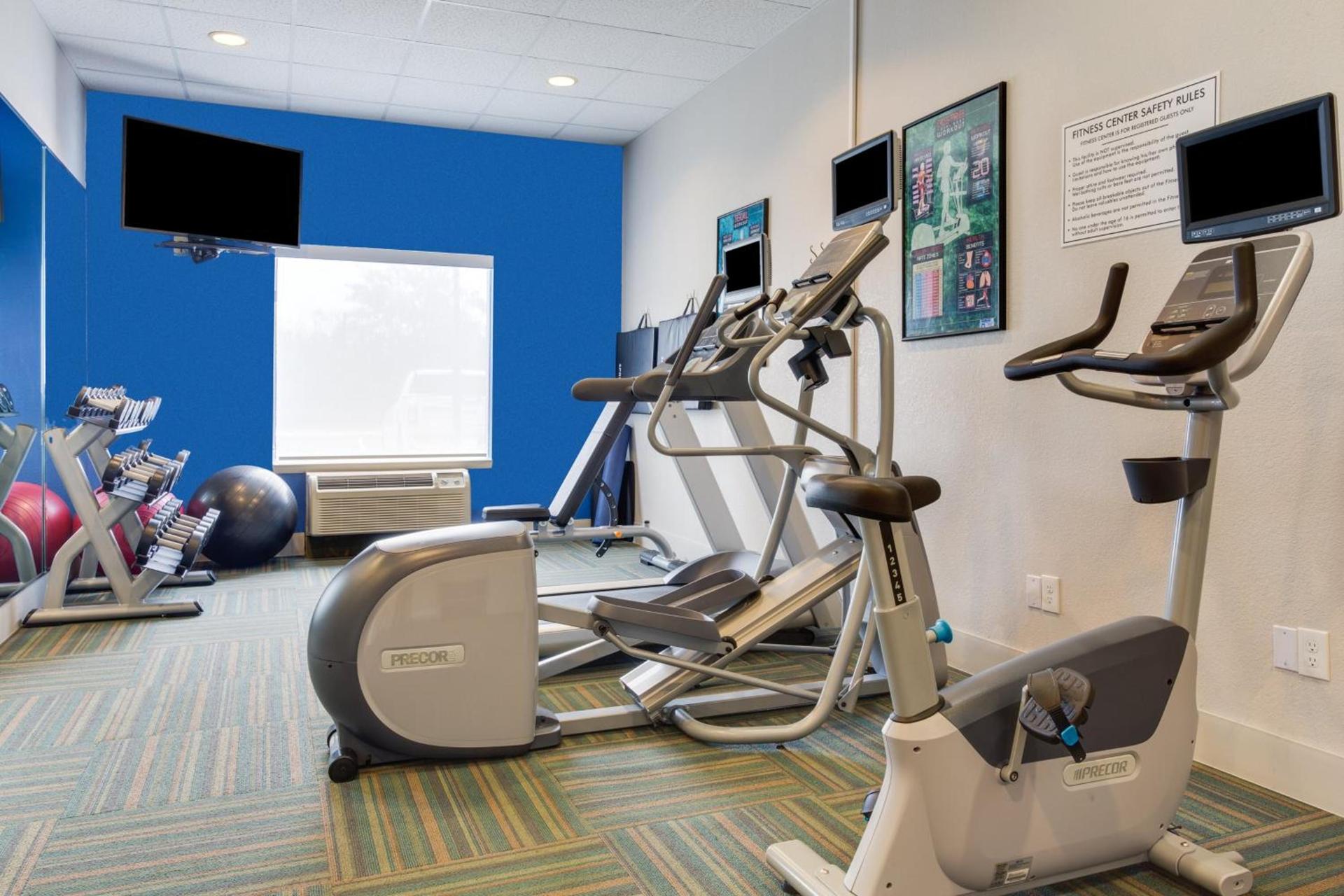 Holiday Inn Express Hotel & Suites Tampa-Fairgrounds-Casino by IHG photo 9