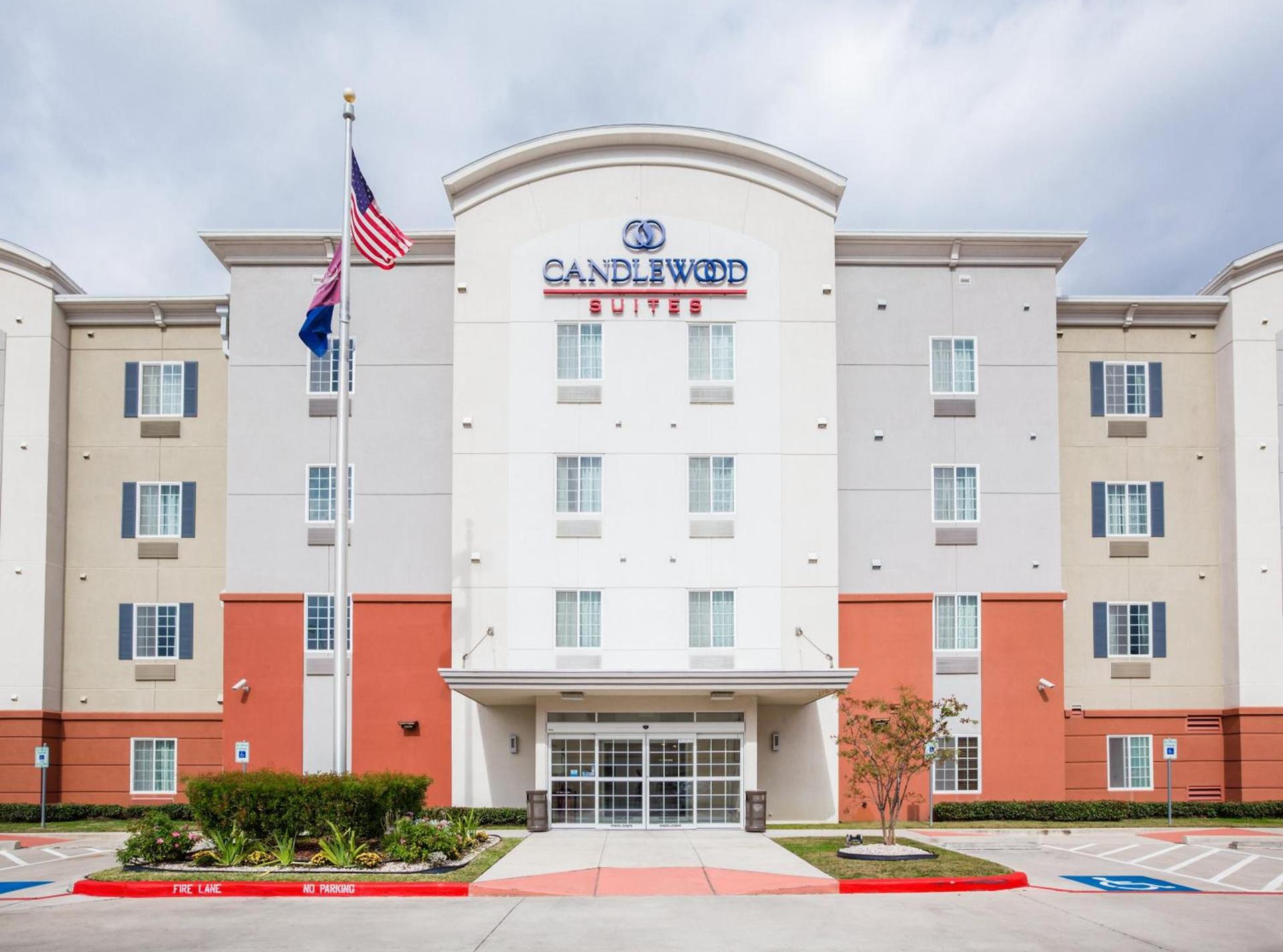Candlewood Suites Houston I-10 East by IHG photo 46