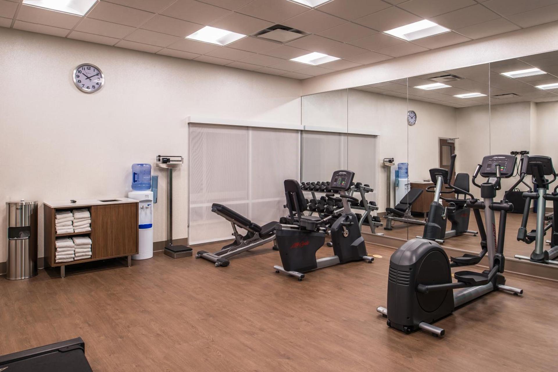 Holiday Inn Express & Suites Farmville by IHG photo 35