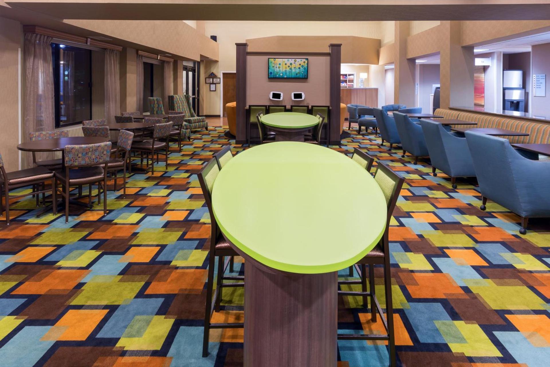 Holiday Inn Express Hotel and Suites - Henderson by IHG photo 25